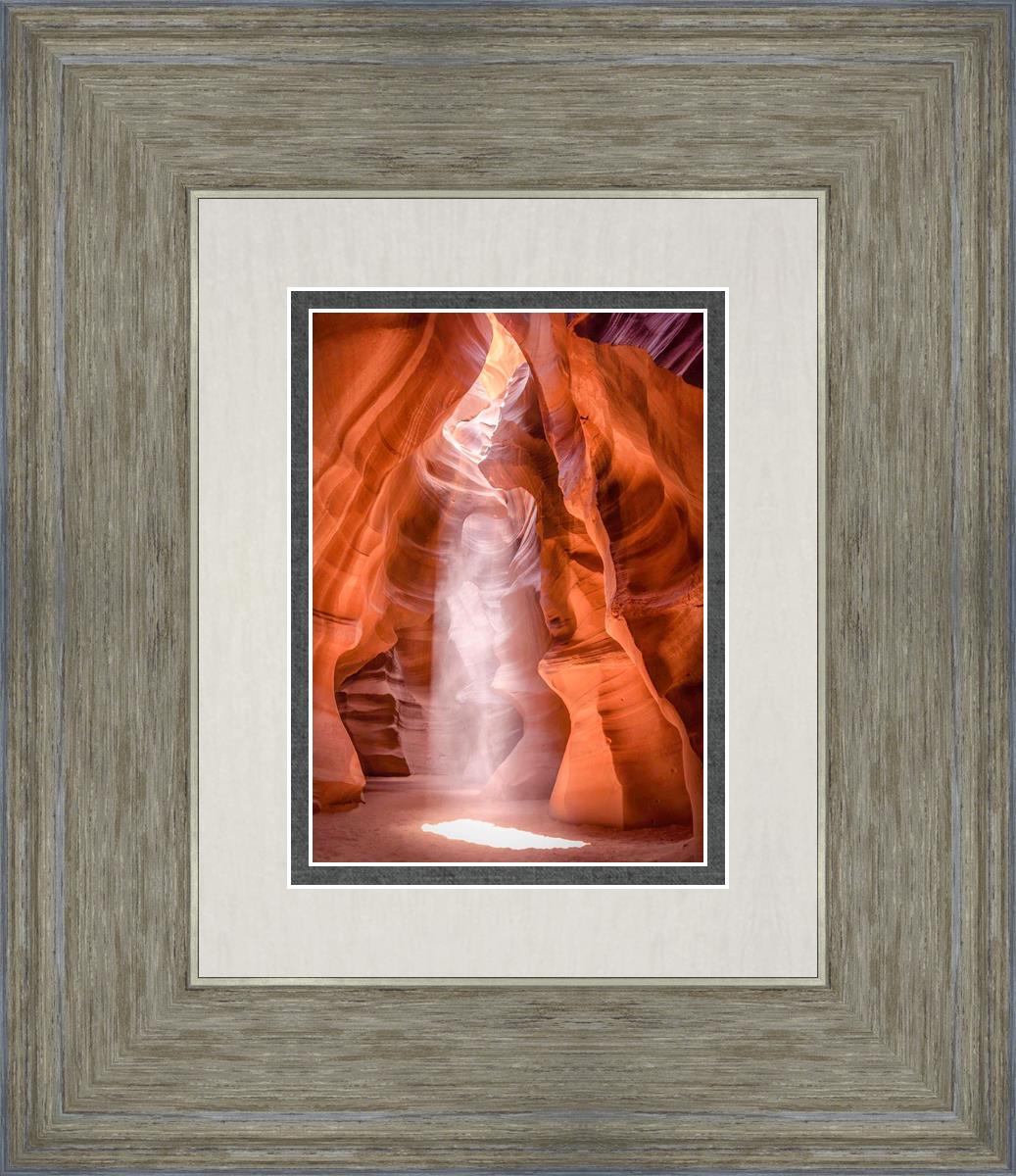 Antelope Canyon Cathedral - Stunning Natural Rock Formation & Photography Spot in Arizona | Perfect for Hiking, Sightseeing & Instagram Travel Photos