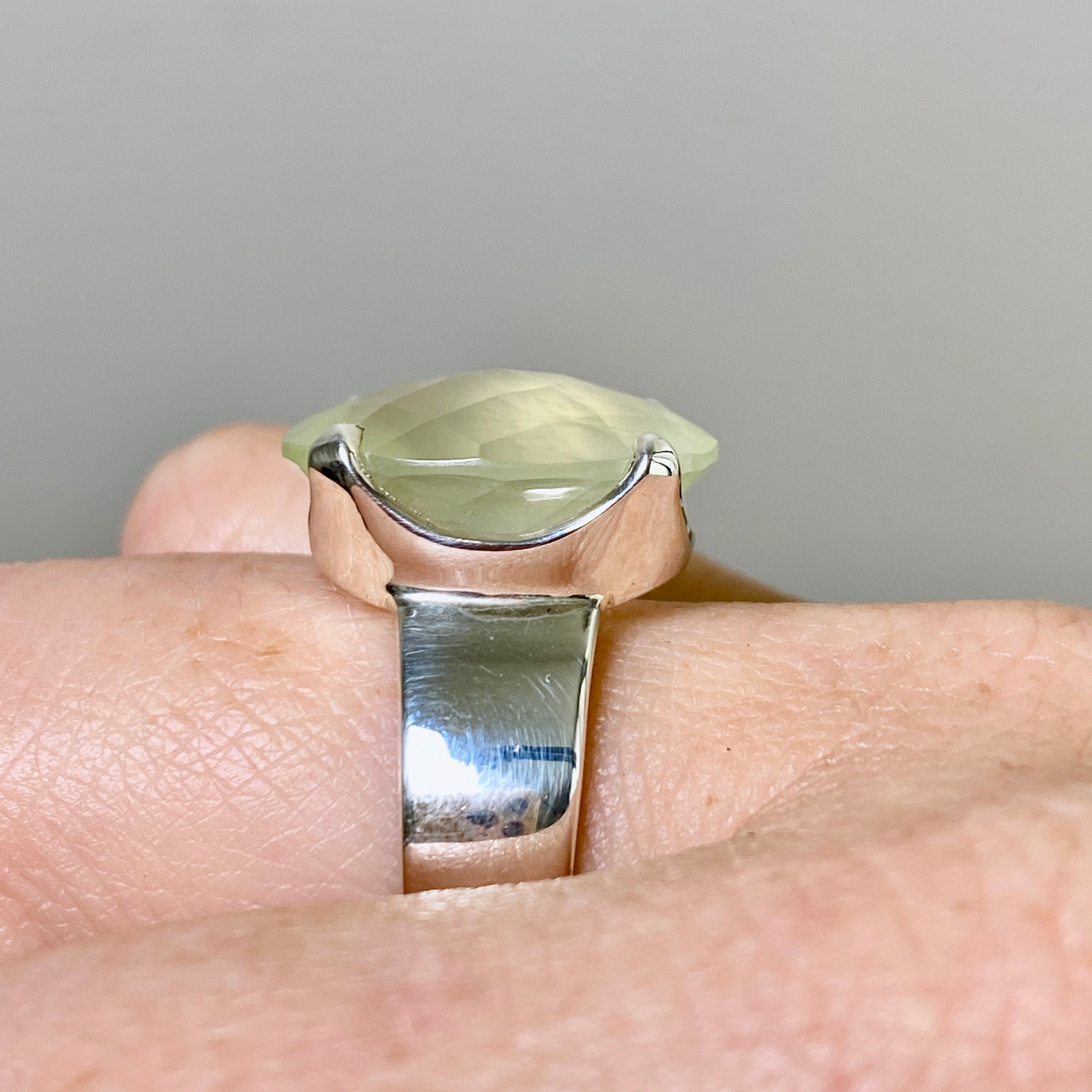 Prehnite Oval Checkerboard Faceted Ring Size 10 - Natural Gemstone Jewelry for Women, Elegant Statement Ring for Wedding, Party & Special Occasions