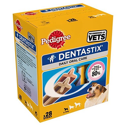 Pedigree DentaStix Small Dog Dental Chews - 28 Treats per Pack (6 Packs) | Teeth Cleaning Snacks for Small Breed Dogs - Fresh Breath & Tartar Control for Daily Oral Care at Home
