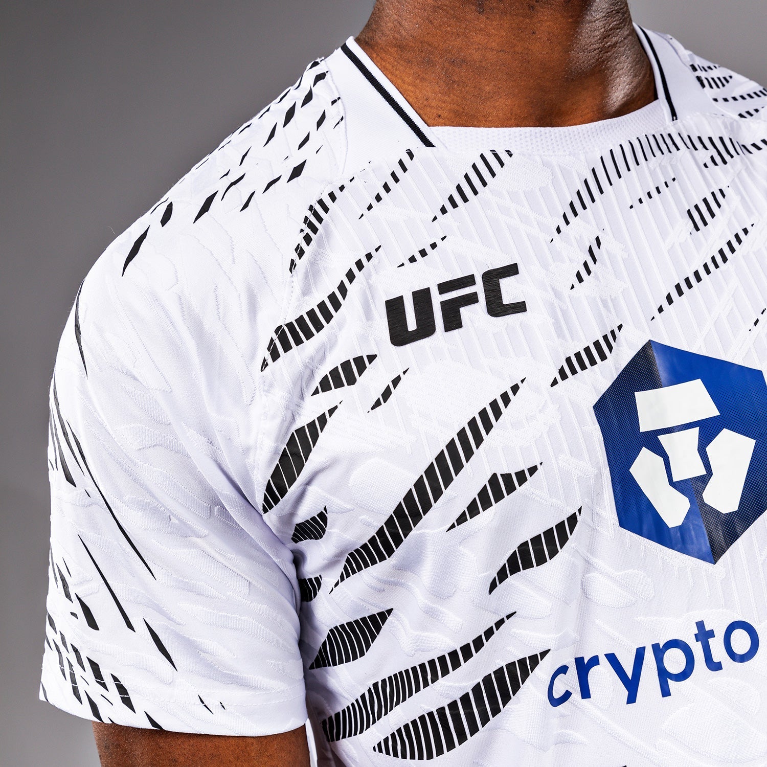 Venum UFC Fusion Authentic Men's Fight Night Walkout Jersey - White | MMA Training, UFC Events & Sports Apparel for Fight Fans