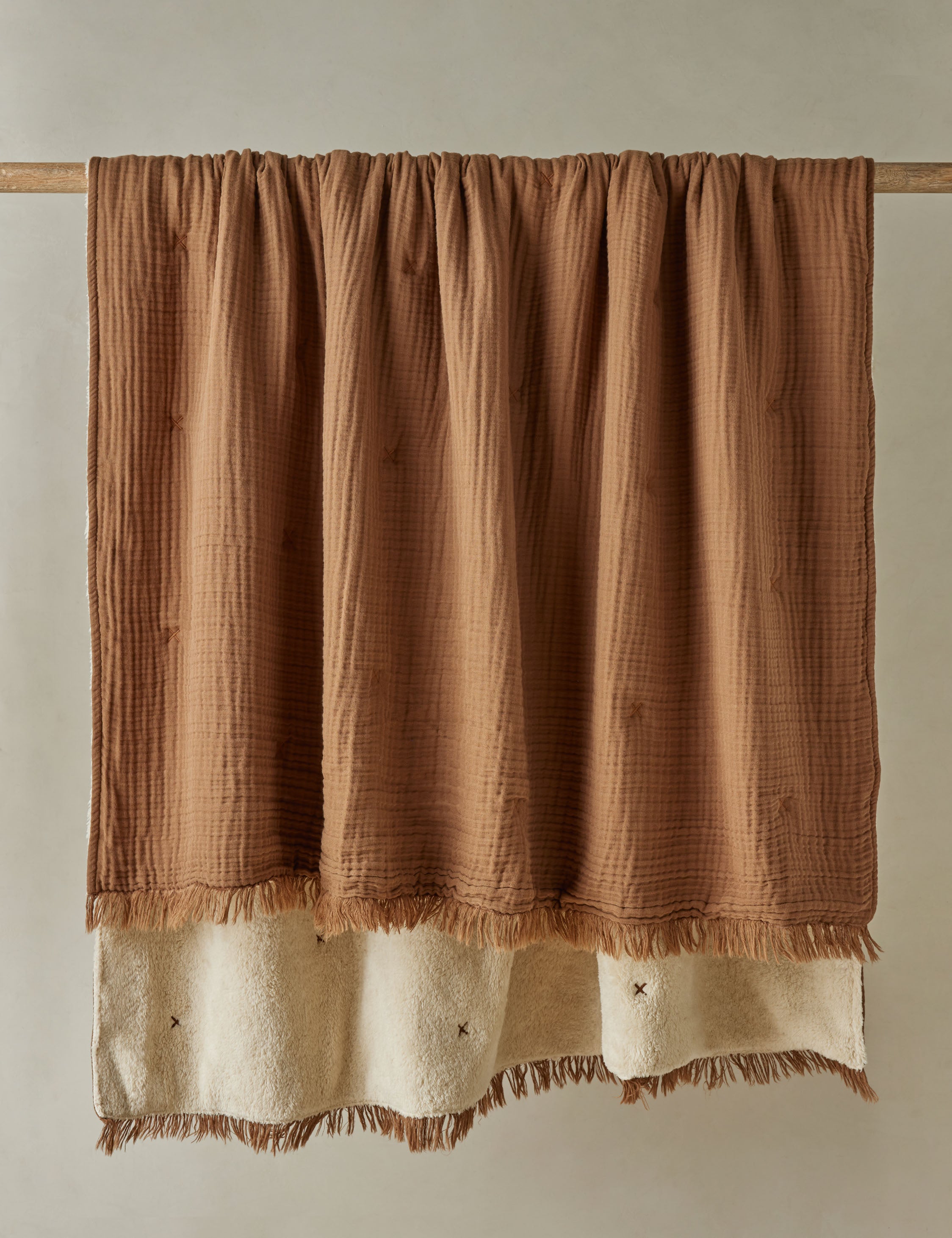 House No. 23 Alaia Sherpa Throw Blanket - Ultra Soft & Cozy Fleece Throw for Couch, Bed, and Sofa - Perfect for Winter Nights, Movie Time & Home Decor