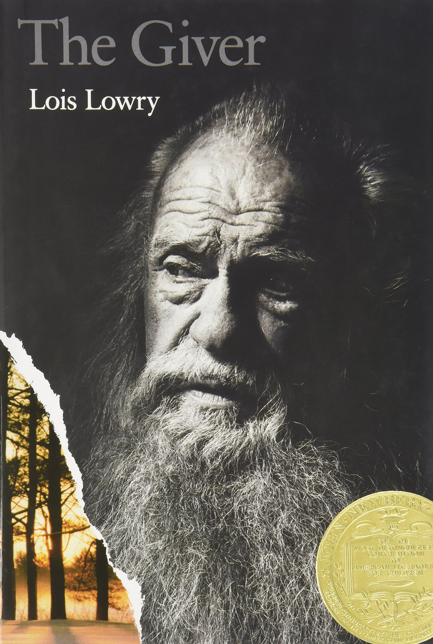 The Giver - Newbery Medal Winning Novel | Dystopian Fiction for Teens & Adults | Perfect for Book Clubs & Classroom Reading