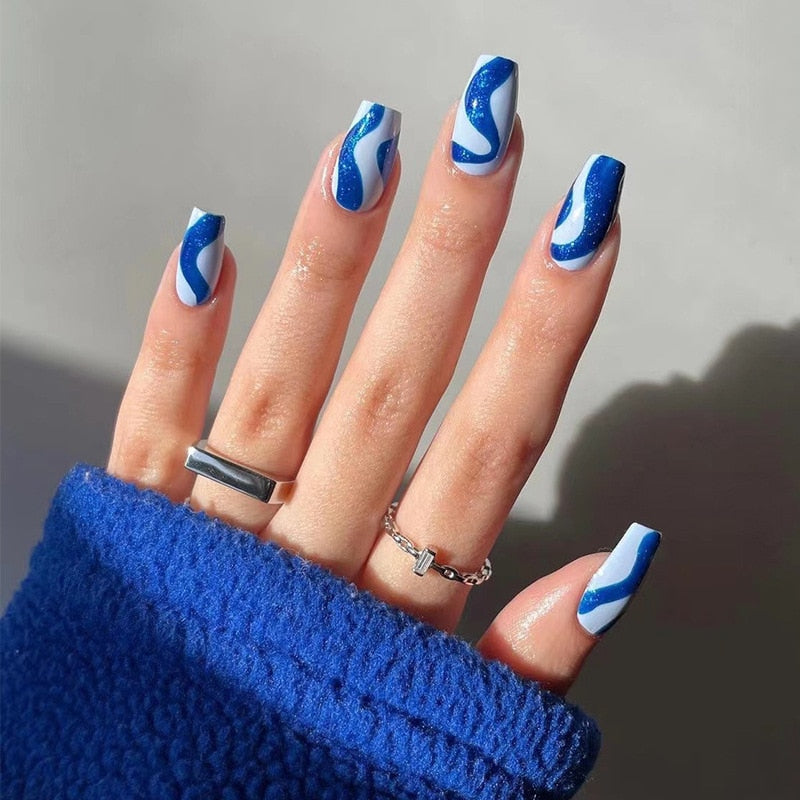 Blue Glitter Powder Waves Design Short Ballet Press-On Nails with Glue – Glossy Fake Nails for Everyday Wear, Parties & Special Occasions
