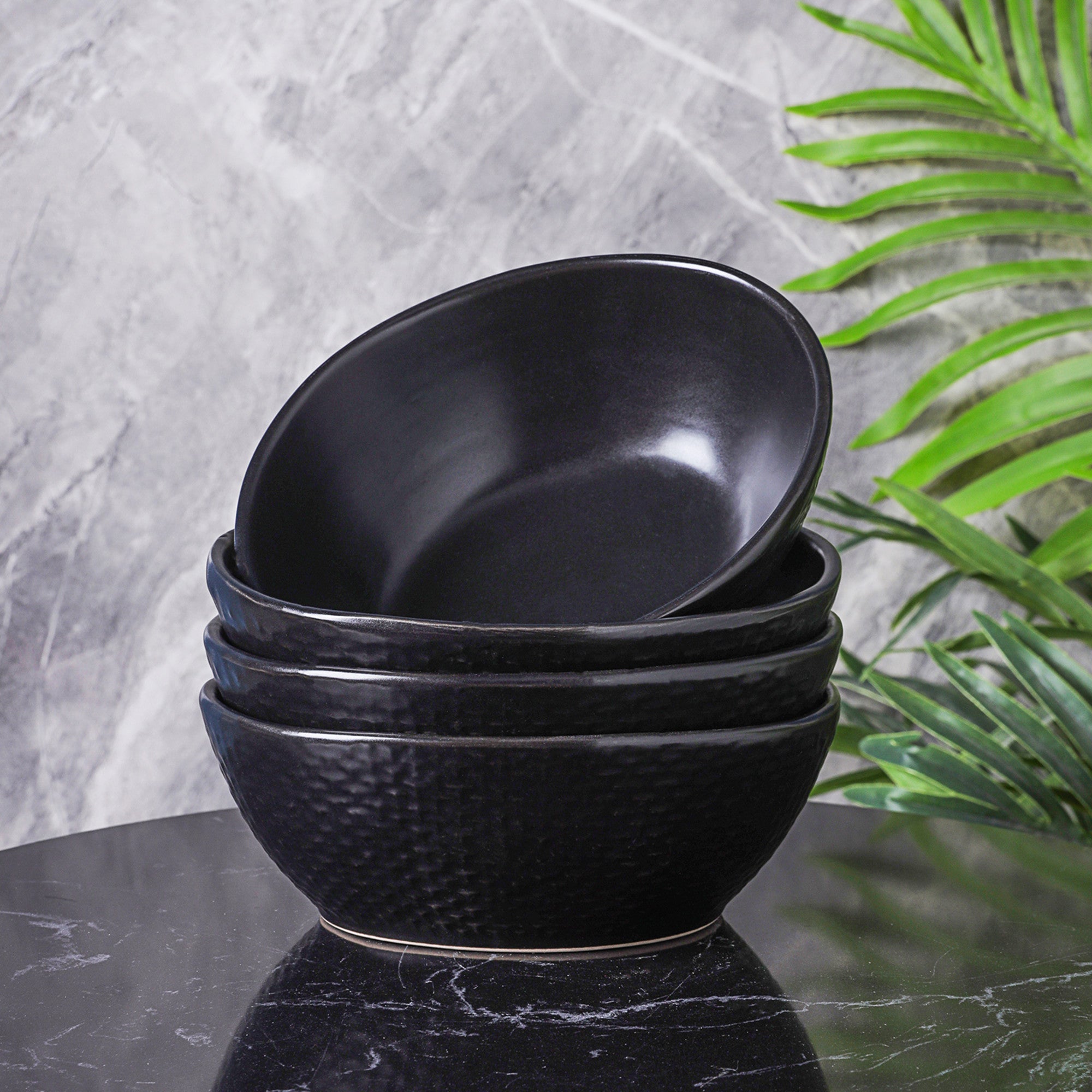 Premium Black Stoneware Bowl by Abigael – Durable Ceramic Serving Bowl for Soup, Salad & Pasta | Microwave & Dishwasher Safe | Elegant Dining & Kitchen Decor