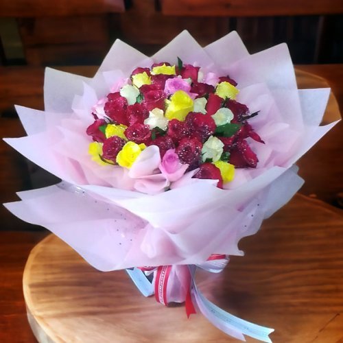 18 Mixed Roses Bouquet - Fresh Long-Lasting Roses for Anniversary, Wedding, Valentine's Day & Home Decor
