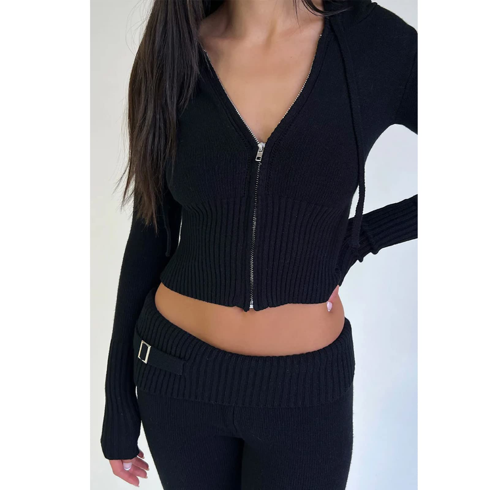 HEZIOWYUN Women's 2-Piece Sweater Set - Off Shoulder Floral Knit Pullover Top & Zipper Knitted Shorts Suit, Spring Casual Outfits for Date Night, Brunch & Weekend Getaways