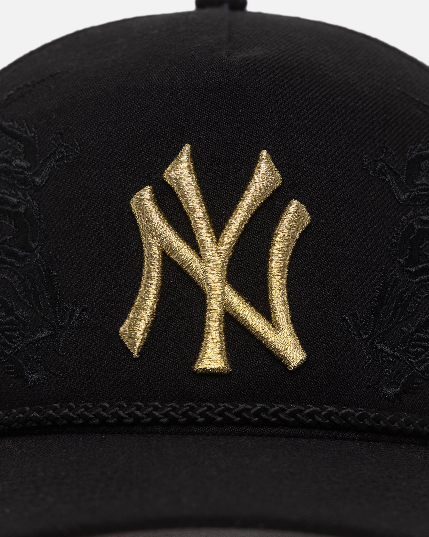 New York Yankees 'Year Of The Dragon' Snapback Hat - 47 Brand Black Adjustable Baseball Cap for Men & Women - Perfect for Sports Fans, Streetwear Fashion & Gifts