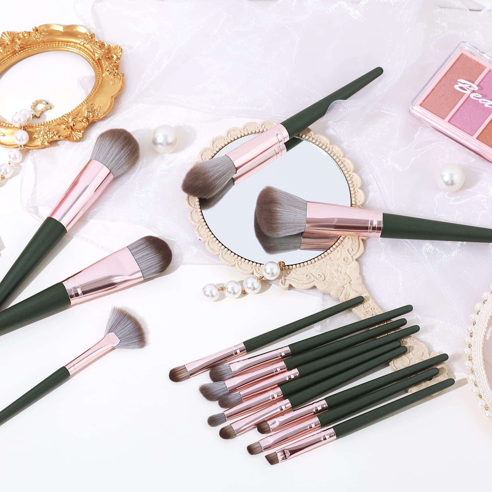 Premium Synthetic Makeup Brushes Set with Wooden Handle & Brush Bag - Professional Cosmetic Brush Kit for Women & Girls - Perfect for Daily Makeup, Contouring & Eyeshadow Application