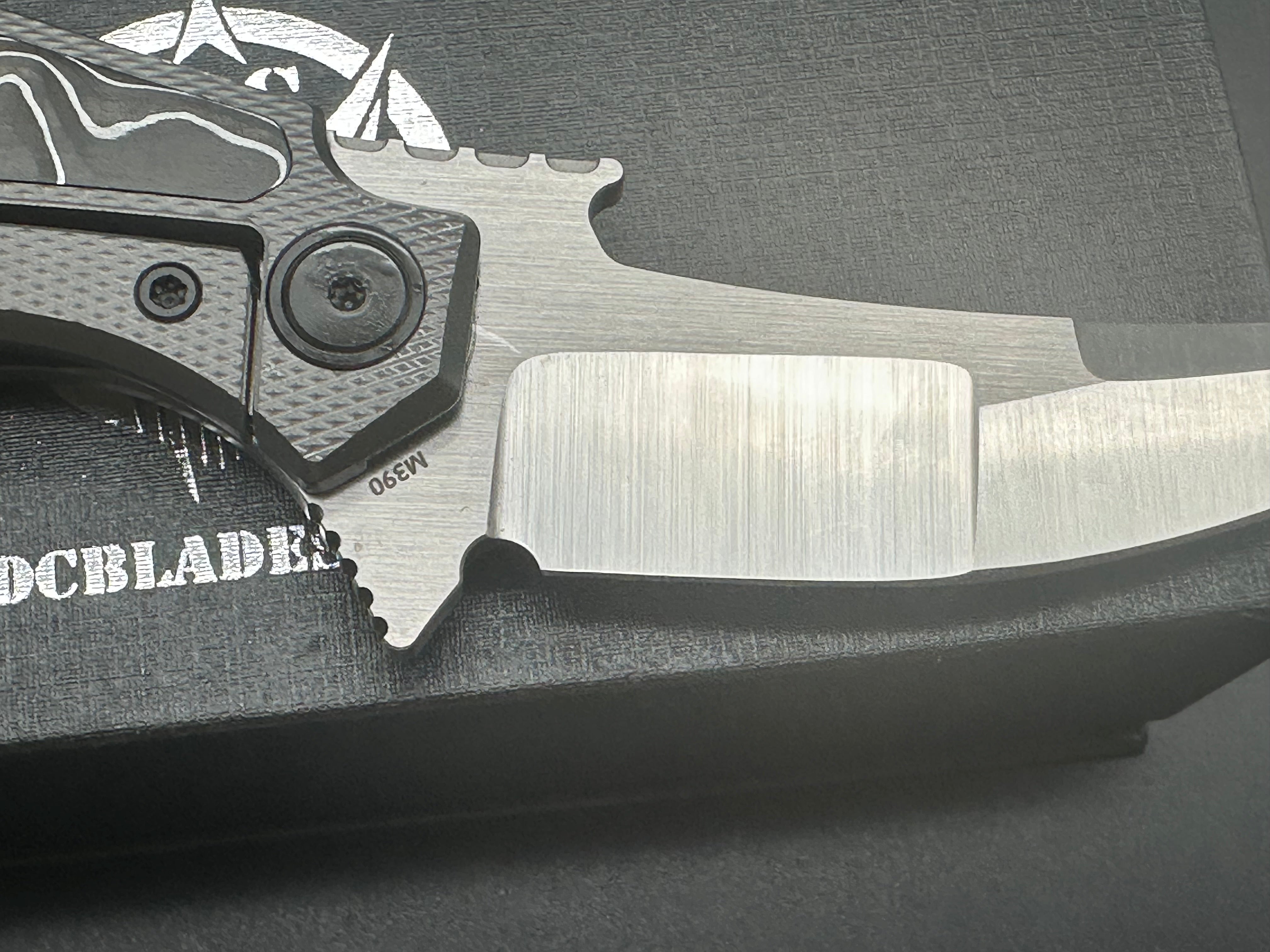 DC Blades Sting - High Performance Cooling Fan Blades for Computers & Electronics | Perfect for PC Cooling, Gaming Rigs, and Server Rooms