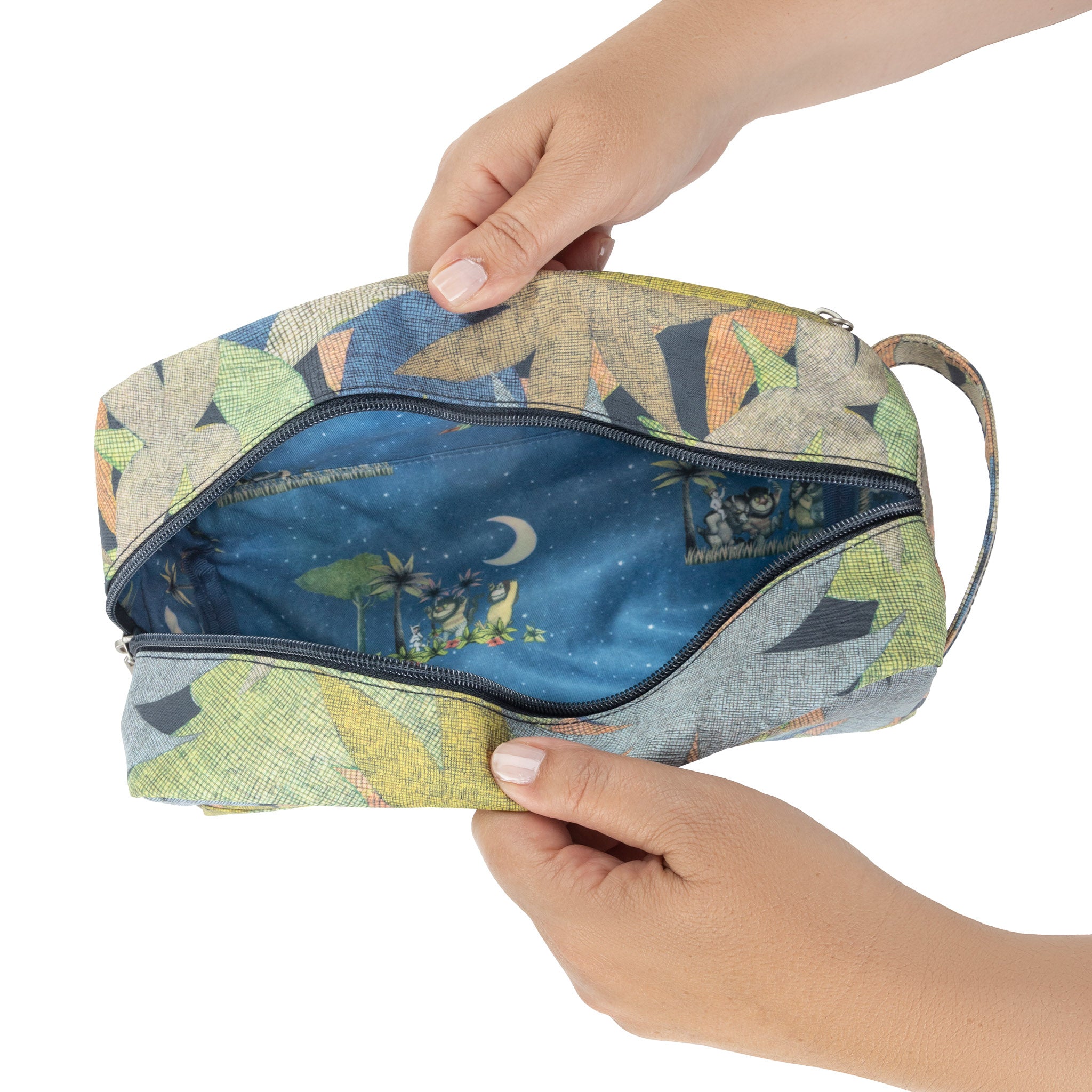 JuJuBe x Warner Brothers Where the Wild Things Are Collection - Stylish Diaper Bags & Baby Carriers for Moms - Perfect for Travel, Shopping & Outdoor Adventures (Canada Exclusive)