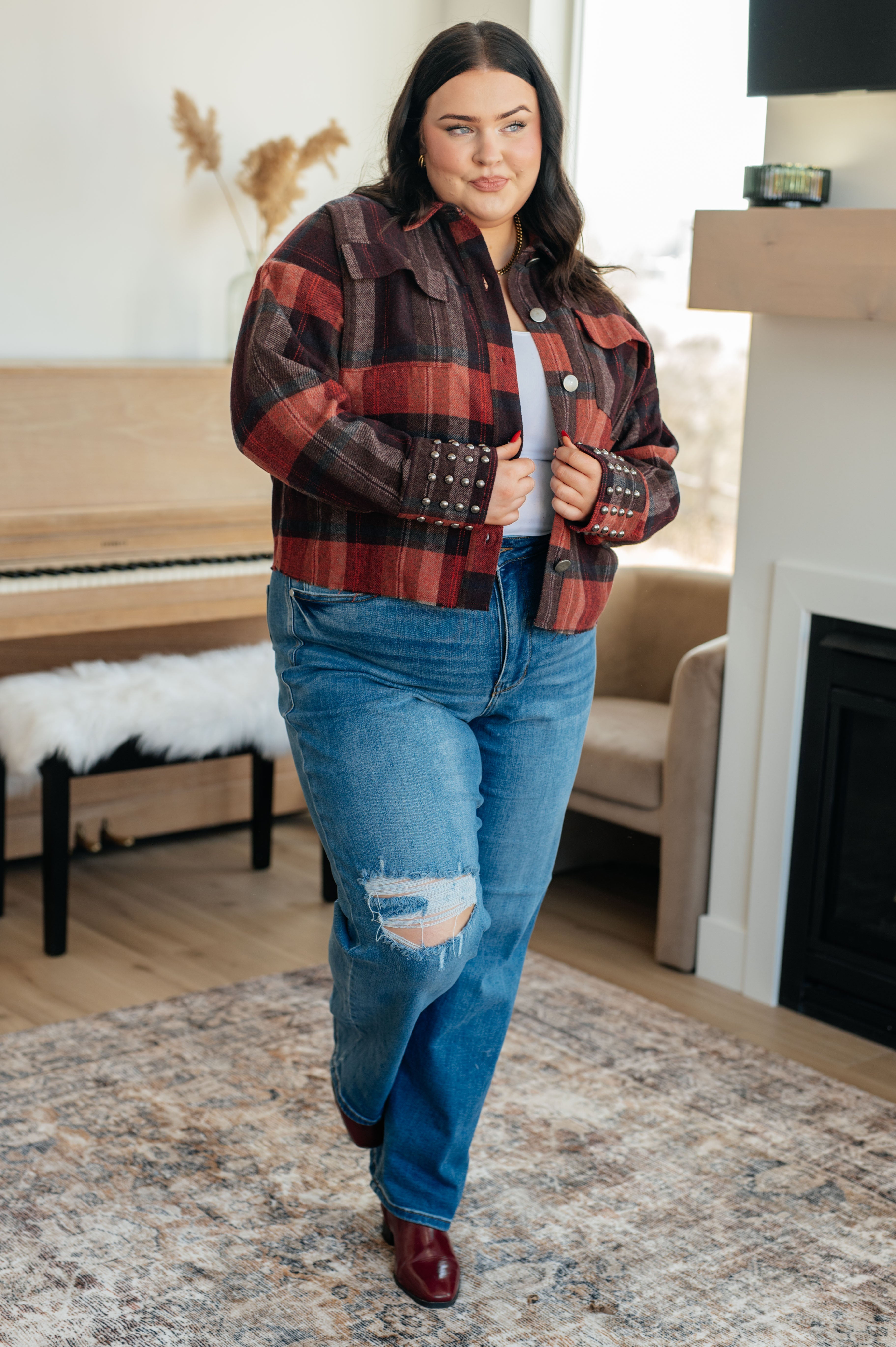Stylish Plaid Shacket for Men & Women - Cozy Flannel Shirt Jacket - Perfect for Fall, Winter & Outdoor Activities