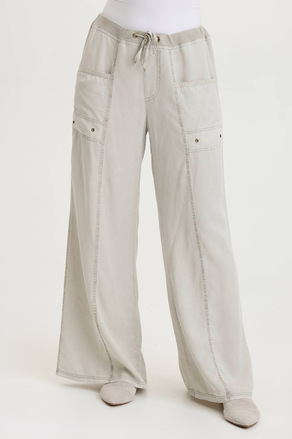 Tarla Twill Wide Leg Pants with Dropped Pockets - Comfortable High Waisted Loose Fit Trousers for Women | Perfect for Office, Casual Wear & Travel