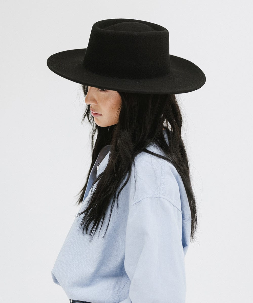 Stylish Ginger Gambler Hat for Men & Women - Vintage Western Cowboy Hat - Perfect for Halloween, Cosplay, and Country Music Festivals