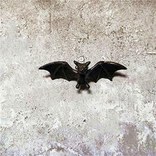 Halloween Bat Cast Iron Wall Art - Gothic Outdoor Decor for Patio, Garden & Halloween Party Decorations | Spooky Home & Yard Decoration