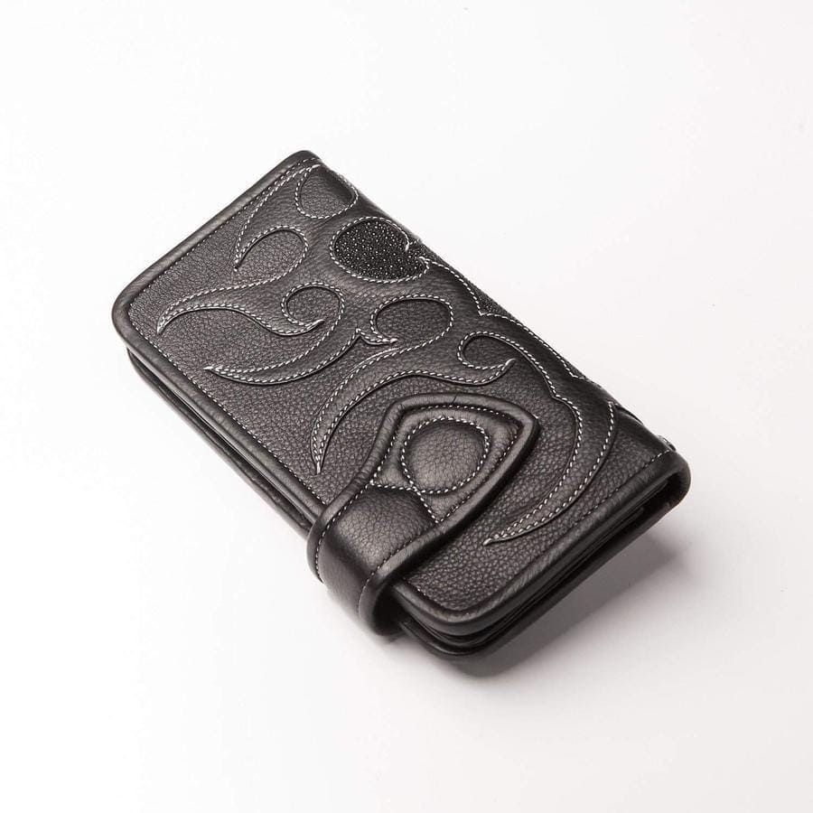 Premium Stingray Leather Skull Concho Biker Wallet for Men - Durable Long Wallet with Unique Skull Design - Perfect for Motorcycle Riders & Biker Enthusiasts