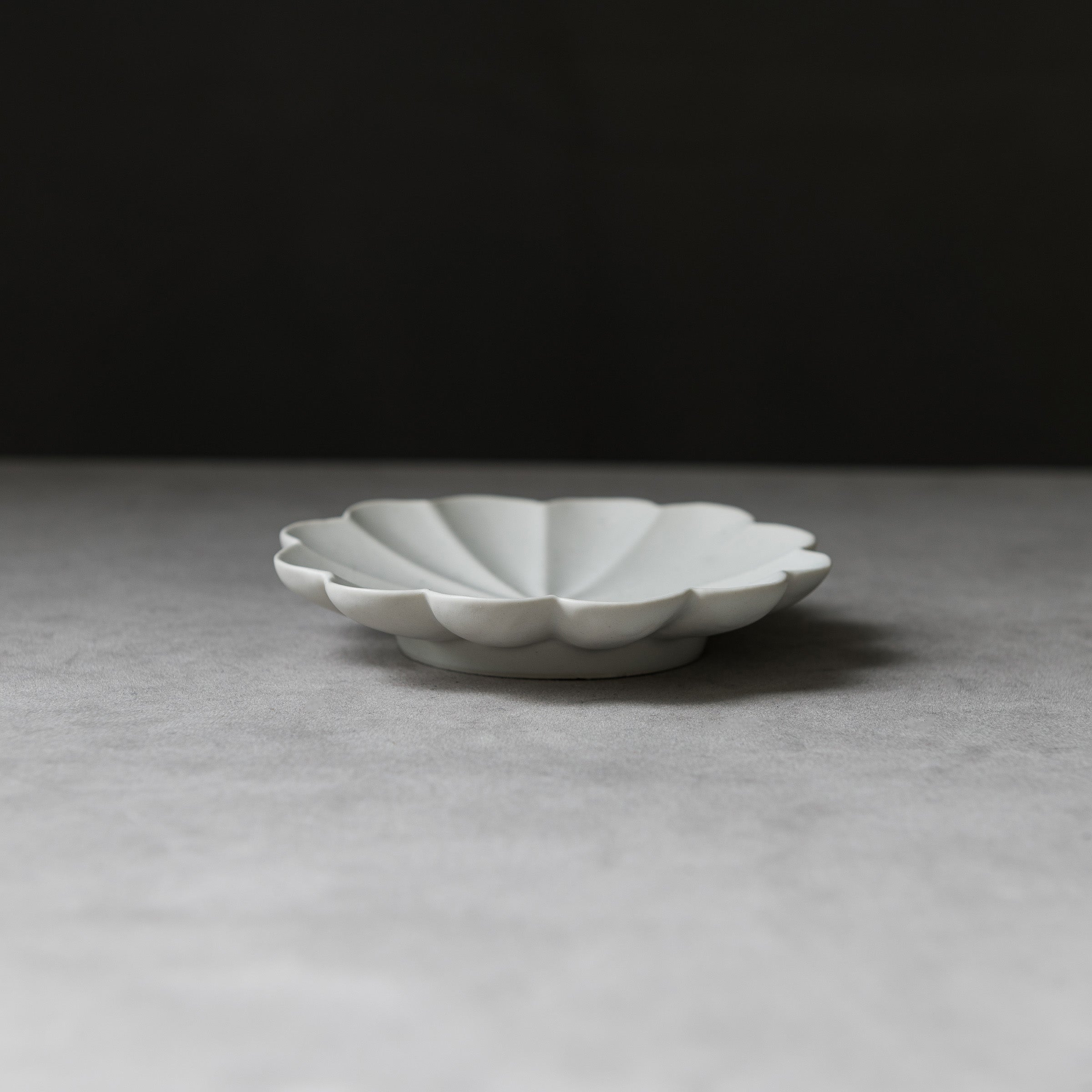 Rinka Handmade USUKIYAKI Ceramic Plate - Set of 2 Sizes (Small & Large) for Japanese BBQ, Sushi Serving & Home Dining Decor