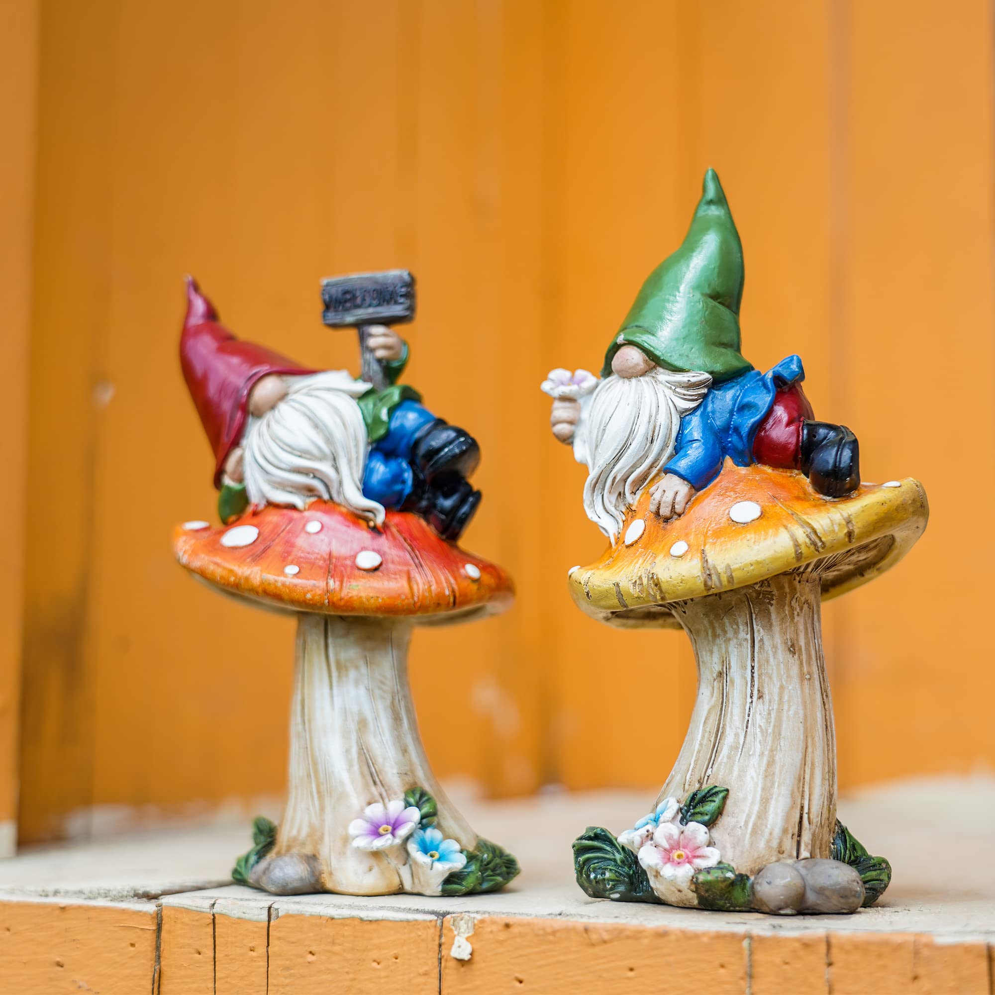 TERESA'S COLLECTIONS Garden Gnome Statues Set of 2 - Cute Outdoor Gnomes on Mushrooms for Yard, Patio, Porch & Lawn Decor - Perfect Gift for Spring, Birthday, Housewarming & Mother's Day - Great for Garden Themed Parties & Fairy Tale Landscaping