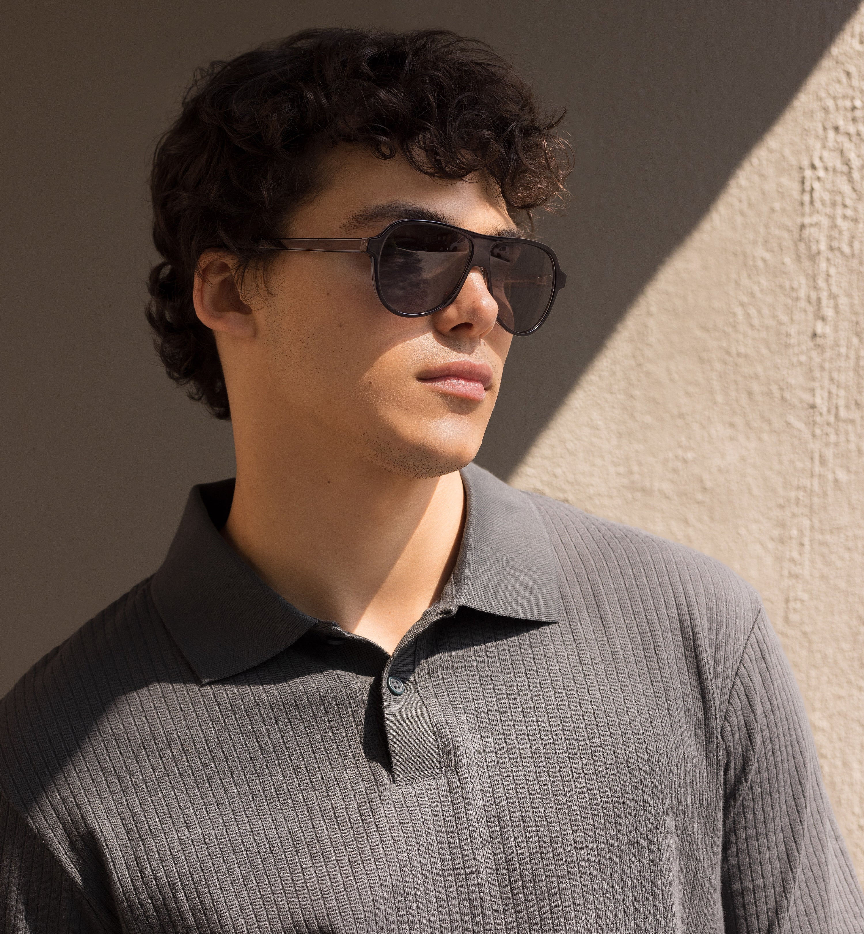 Premium Polarized Sunglasses for Men & Women - UV Protection, Fashionable & Durable - Perfect for Driving, Beach, and Outdoor Activities