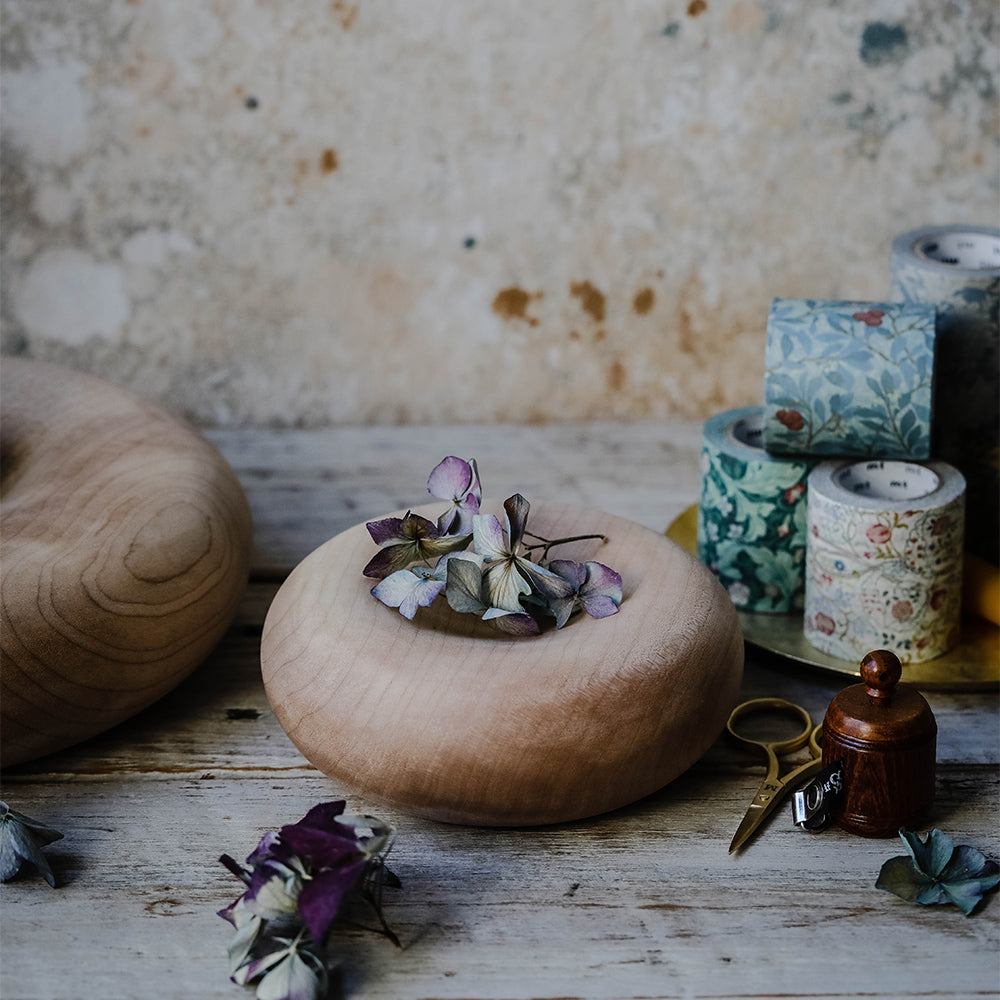 Premium Round Maple Wood Bowl - Handcrafted Natural Wooden Serving Bowl for Salads, Fruits & Snacks - Perfect for Dining, Entertaining & Home Decor