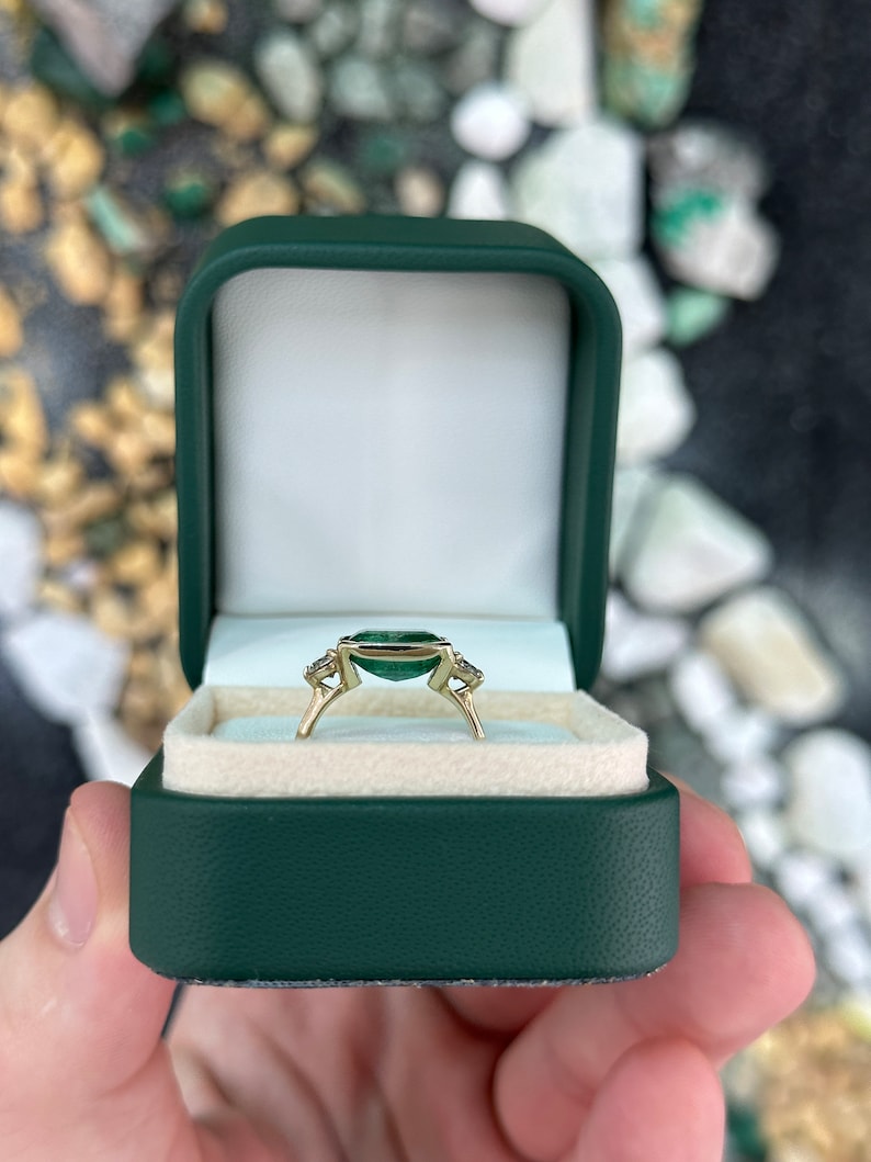 4.35tcw 14K Gold Lush Green Emerald Cut Half Bezel East-West Diamond Engagement Ring with Round Brilliant Side Stones | Perfect for Proposals, Anniversaries & Special Occasions
