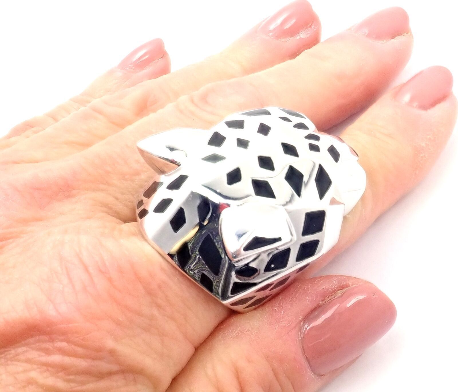 Cartier Panther Panthere 18K White Gold Ring with Peridot, Onyx & Lacquer - Large Size with Certification - Perfect for Luxury Gifts, Anniversary & Special Occasions