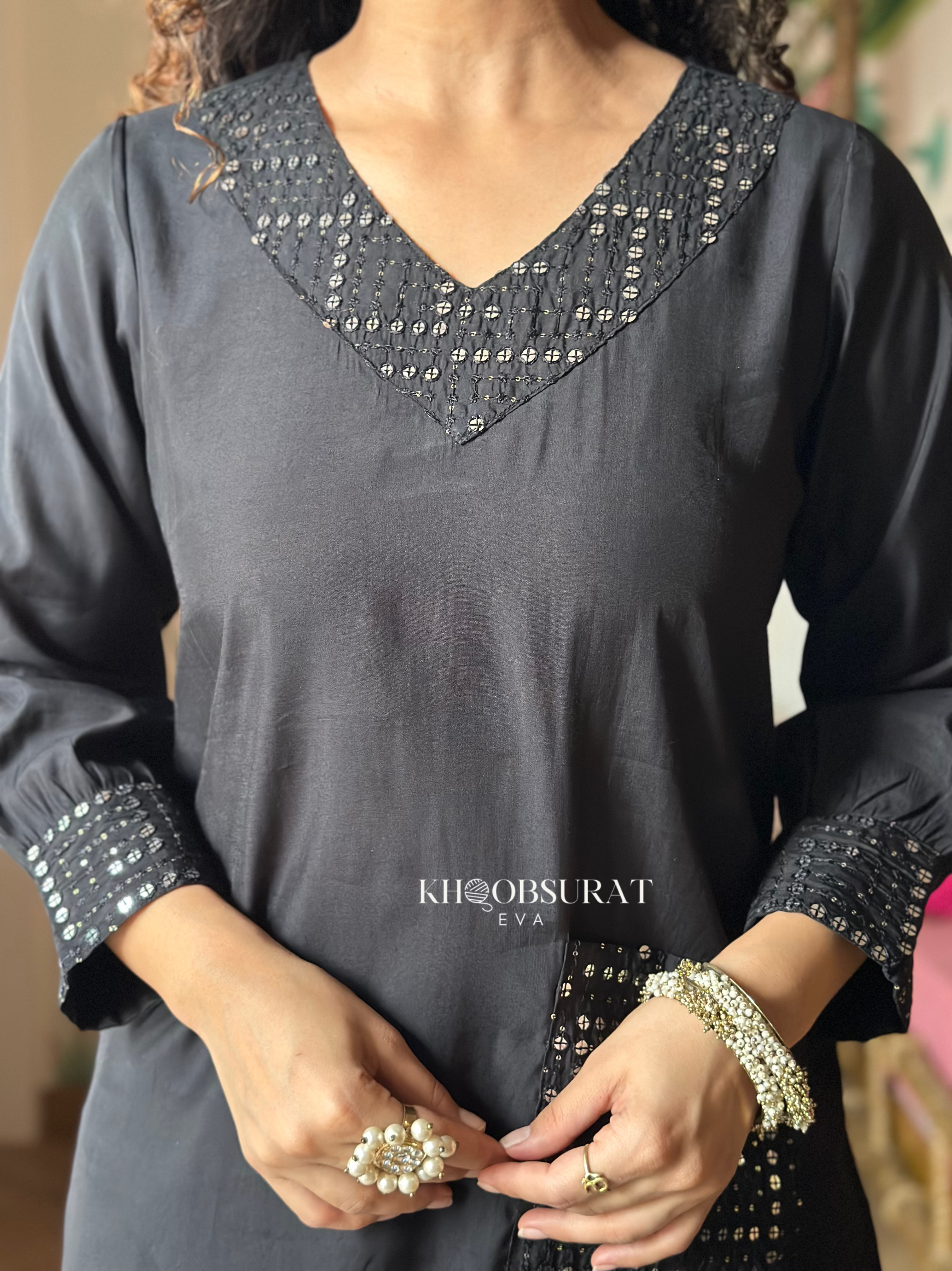 Stylish Indian Designer Black Kurta Set for Men & Women | Traditional Ethnic Wear for Weddings, Festivals & Special Occasions