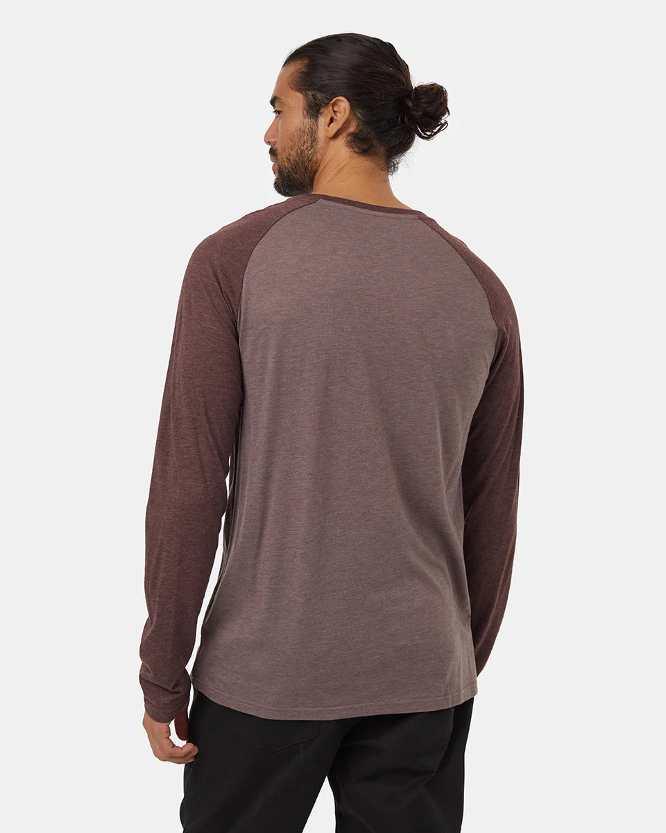 Classic Men's Henley Long Sleeve Shirt - Comfortable Cotton Casual Wear for Everyday & Outdoor Activities