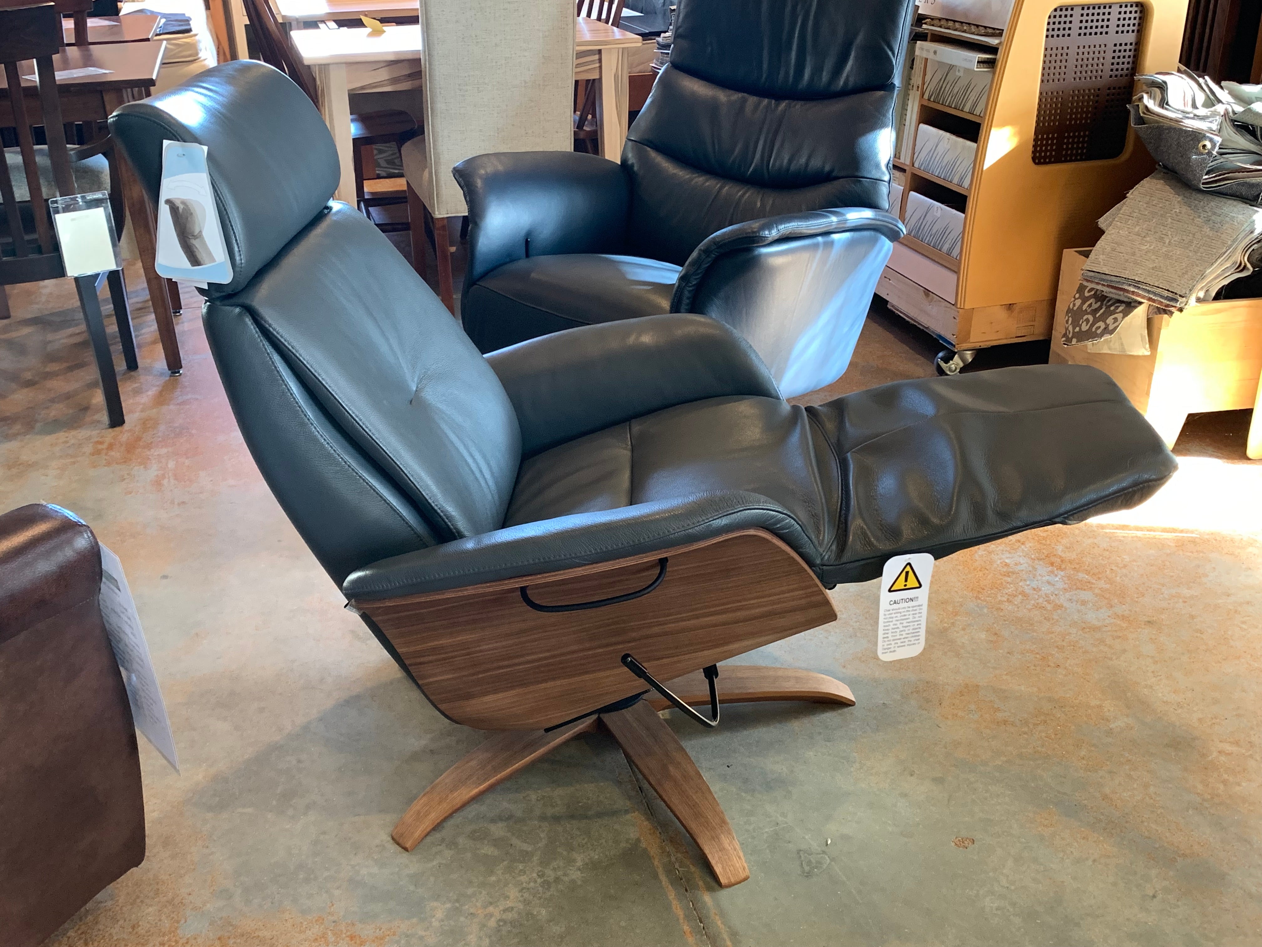 Hjort Knudsen 7608 Medium Balance Swivel Recliner Chair - Showroom Model - Perfect for Living Room, Home Theater & Office Relaxation