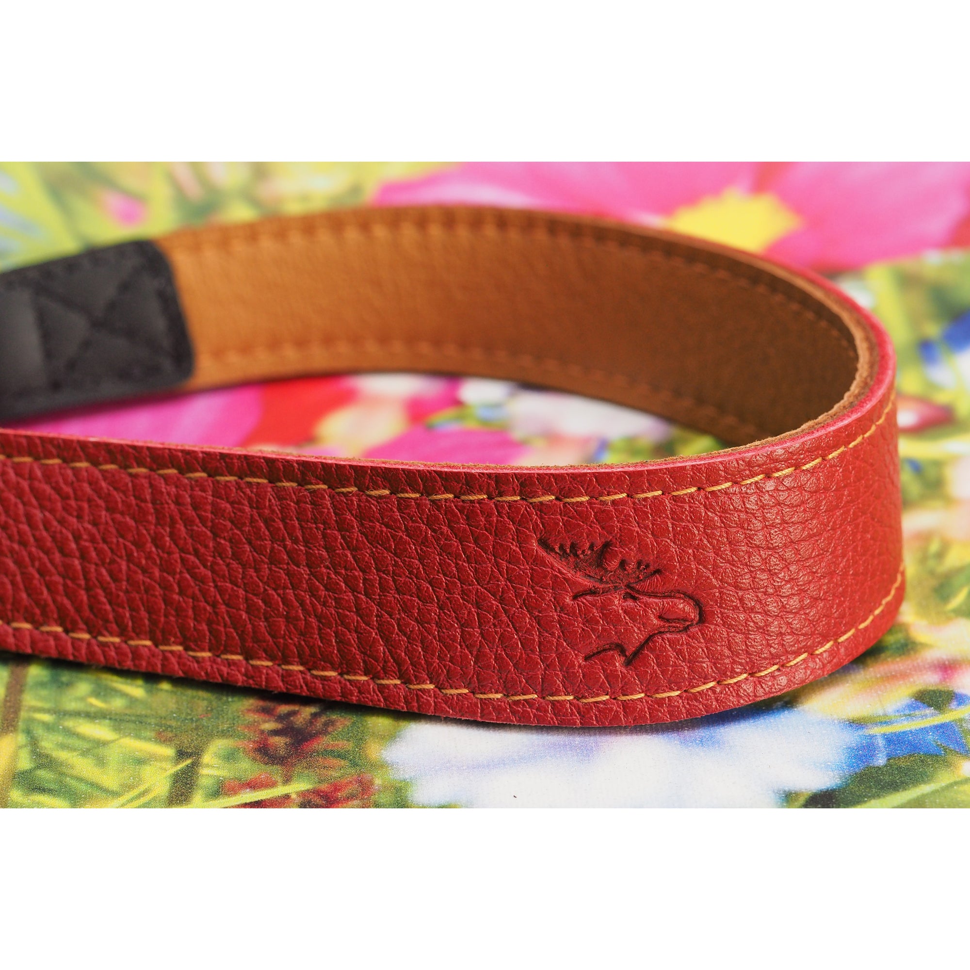 EDDYCAM 35mm Wide Elk Leather Neck Strap - Red/Natural with Natural Stitching - Durable Camera Strap for DSLR, Mirrorless & Film Cameras - Perfect for Photographers, Travel & Outdoor Shooting