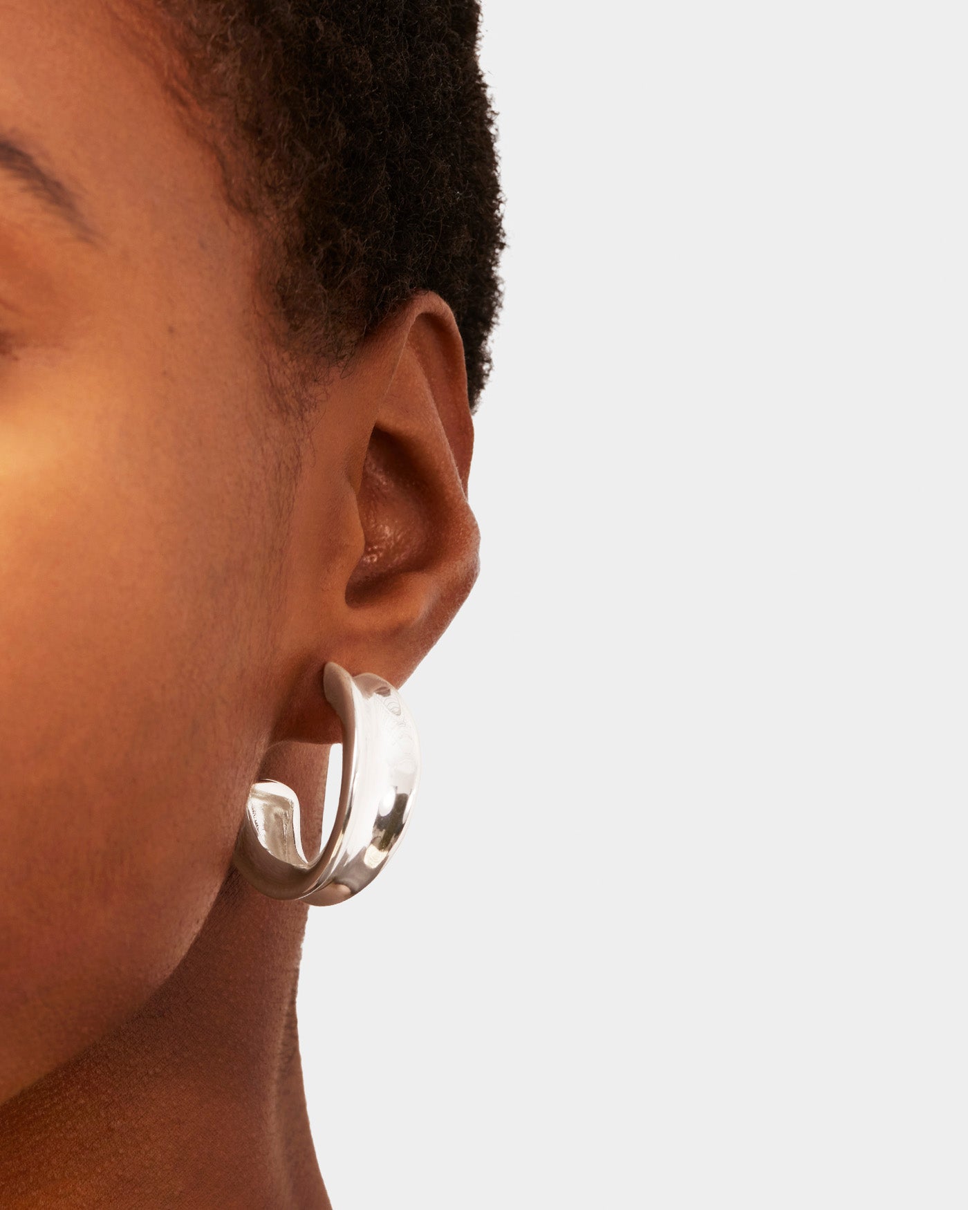 Sterling Silver Doune Hoops Earrings - Elegant & Timeless Jewelry for Women - Perfect for Everyday Wear, Parties & Special Occasions