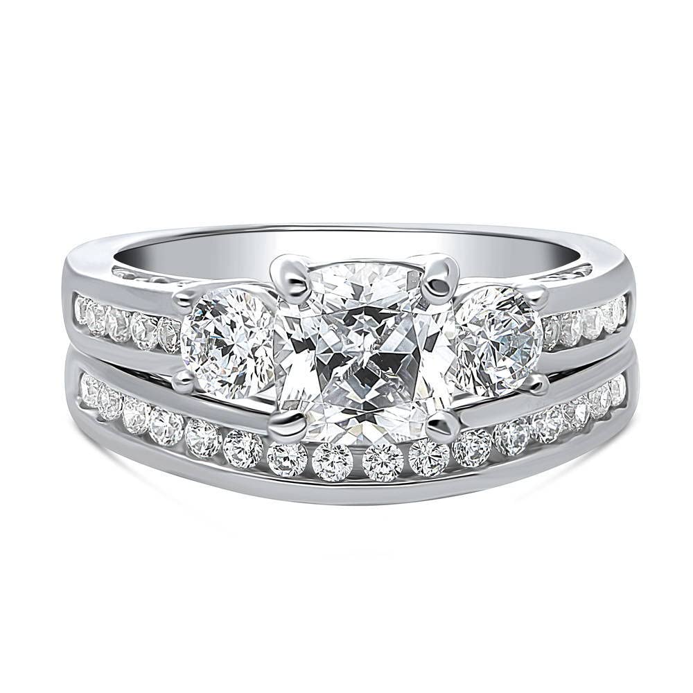 BERRICLE Sterling Silver 3-Stone Wedding & Engagement Ring Set 1.5 Carat Cushion Cut Cubic Zirconia CZ for Women, Rhodium Plated Size 4-10 - Perfect for Proposals, Anniversaries & Bridal Jewelry Gifts