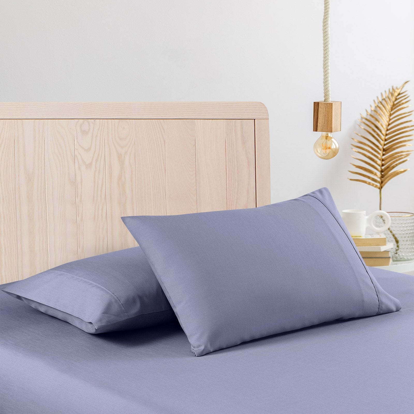 **2000 Thread Count Bamboo Cooling Sheet Set - Ultra Soft King Size Bed Sheets in Lilac Grey | Breathable & Temperature Regulating for Hot Sleepers | Perfect for Summer & All-Season Comfort**
