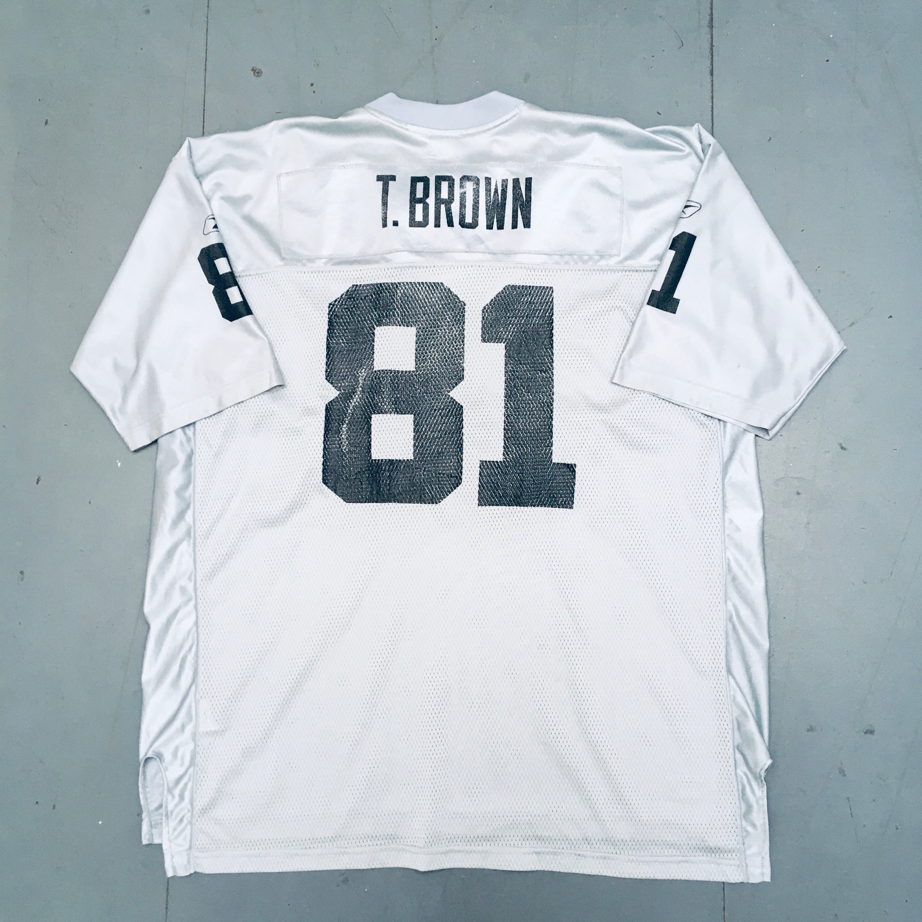 Oakland Raiders Tim Brown Silver Fan Alternate Jersey 2002/03 - XXL Size | NFL Football Fan Gear for Game Day & Collectors