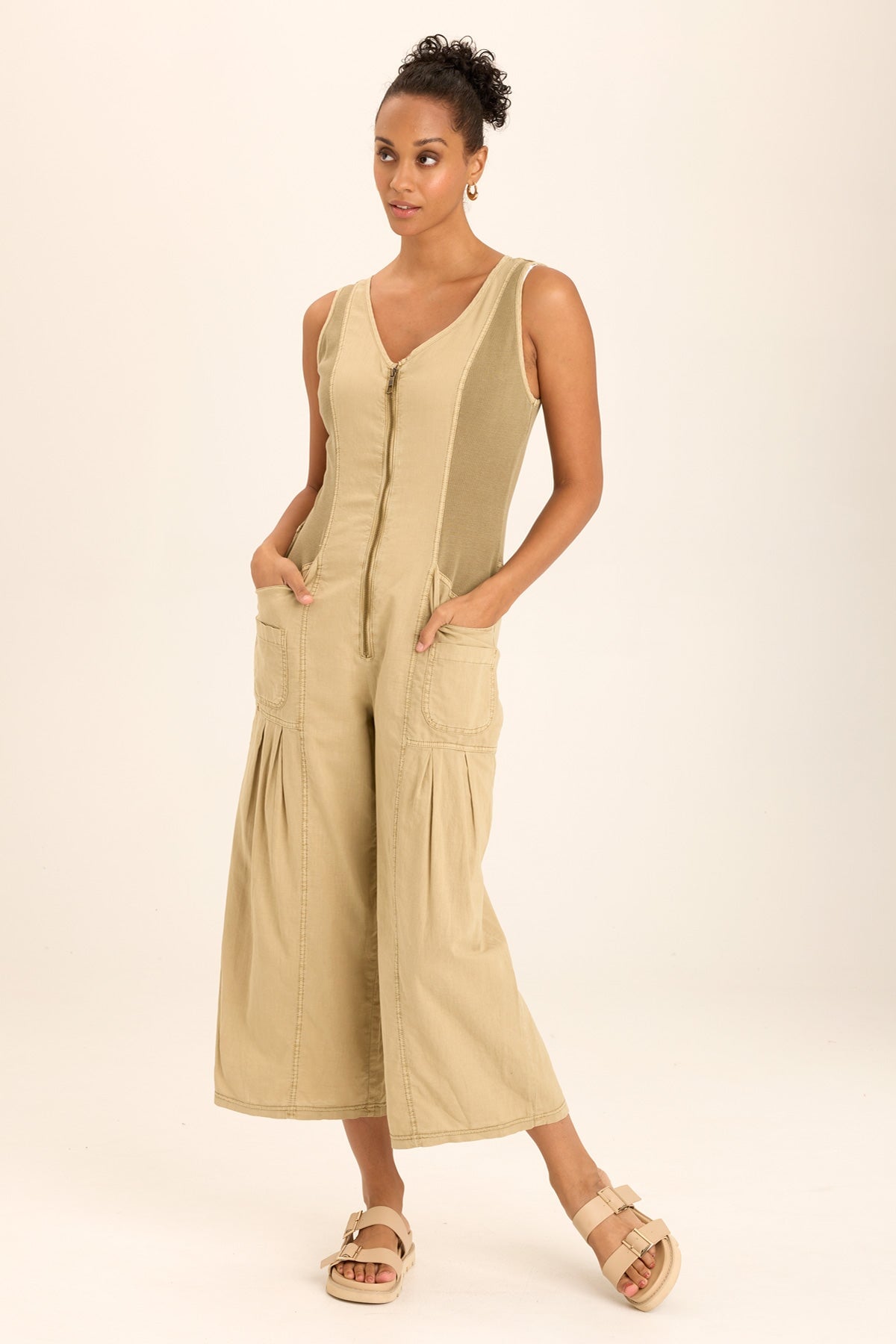 Linen Macgowan Wide Leg Cargo Jumpsuit for Women - Comfortable Stylish Overalls with Pockets | Perfect for Casual Outings, Travel & Outdoor Adventures