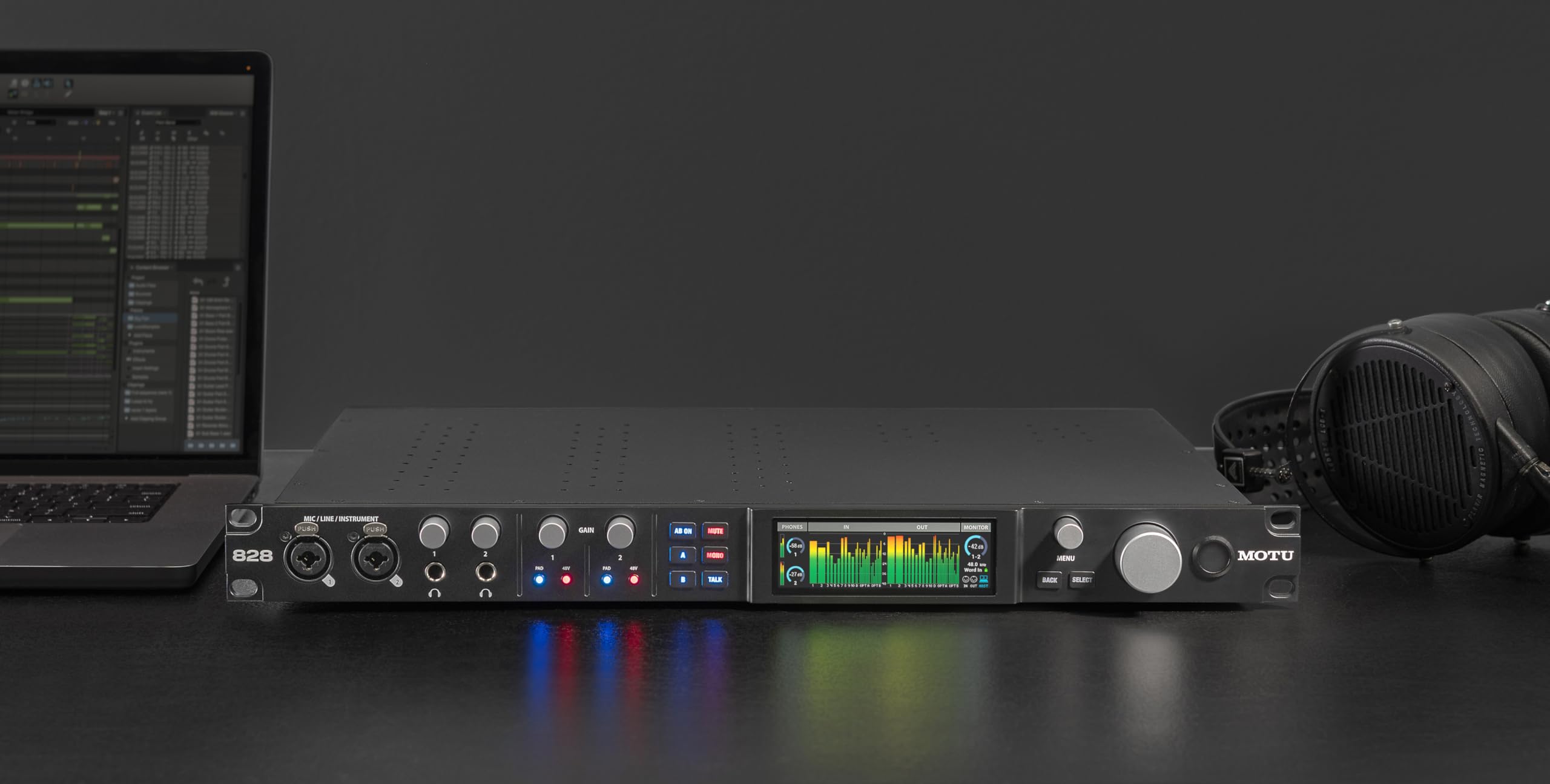 MOTU 828 28x32 USB3 Audio Interface for Mac, Windows, iOS | Studio Recording & Live Performance Mixing with Built-In Effects
