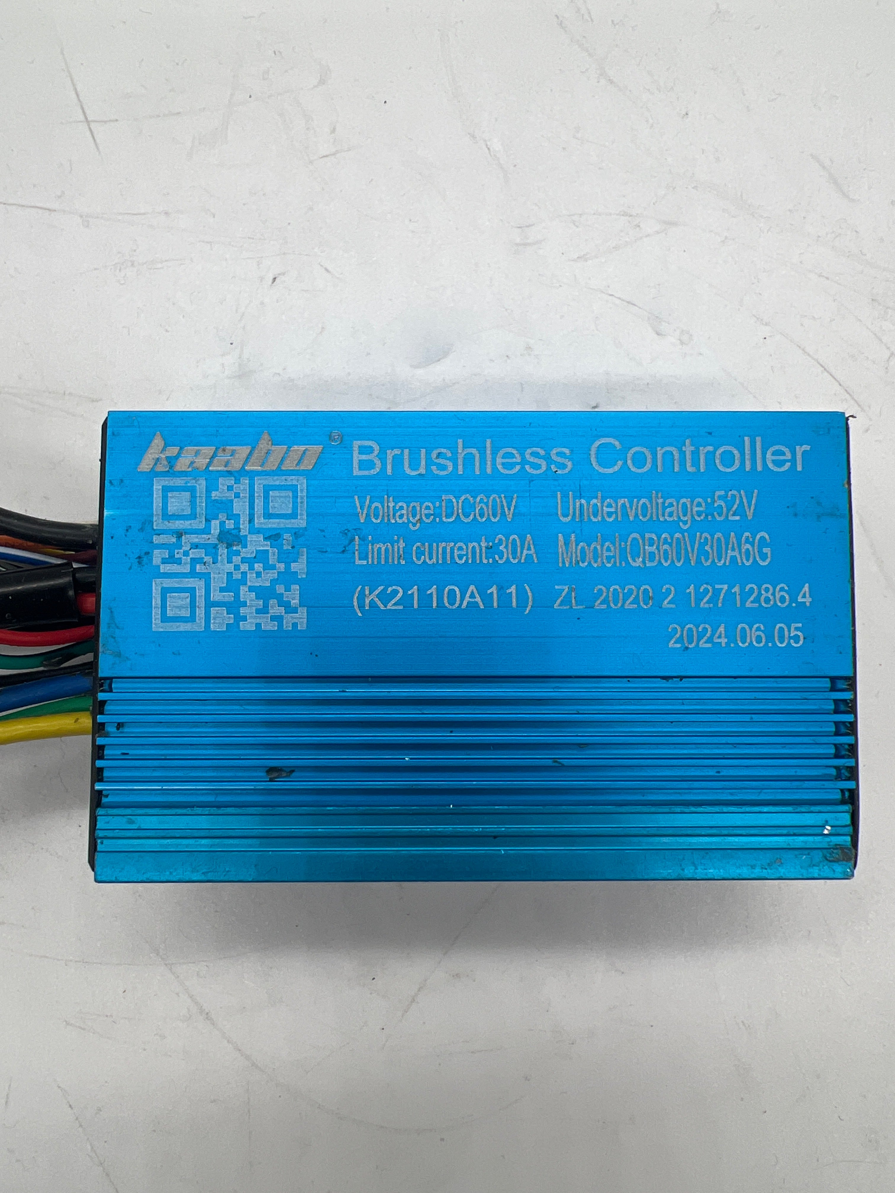 60V 30A Sine Wave Controller for Electric Bikes - High Performance Motor Controller for E-Bike, Scooter & Golf Cart Upgrades - Perfect for Commuting, Off-Road & Recreational Riding