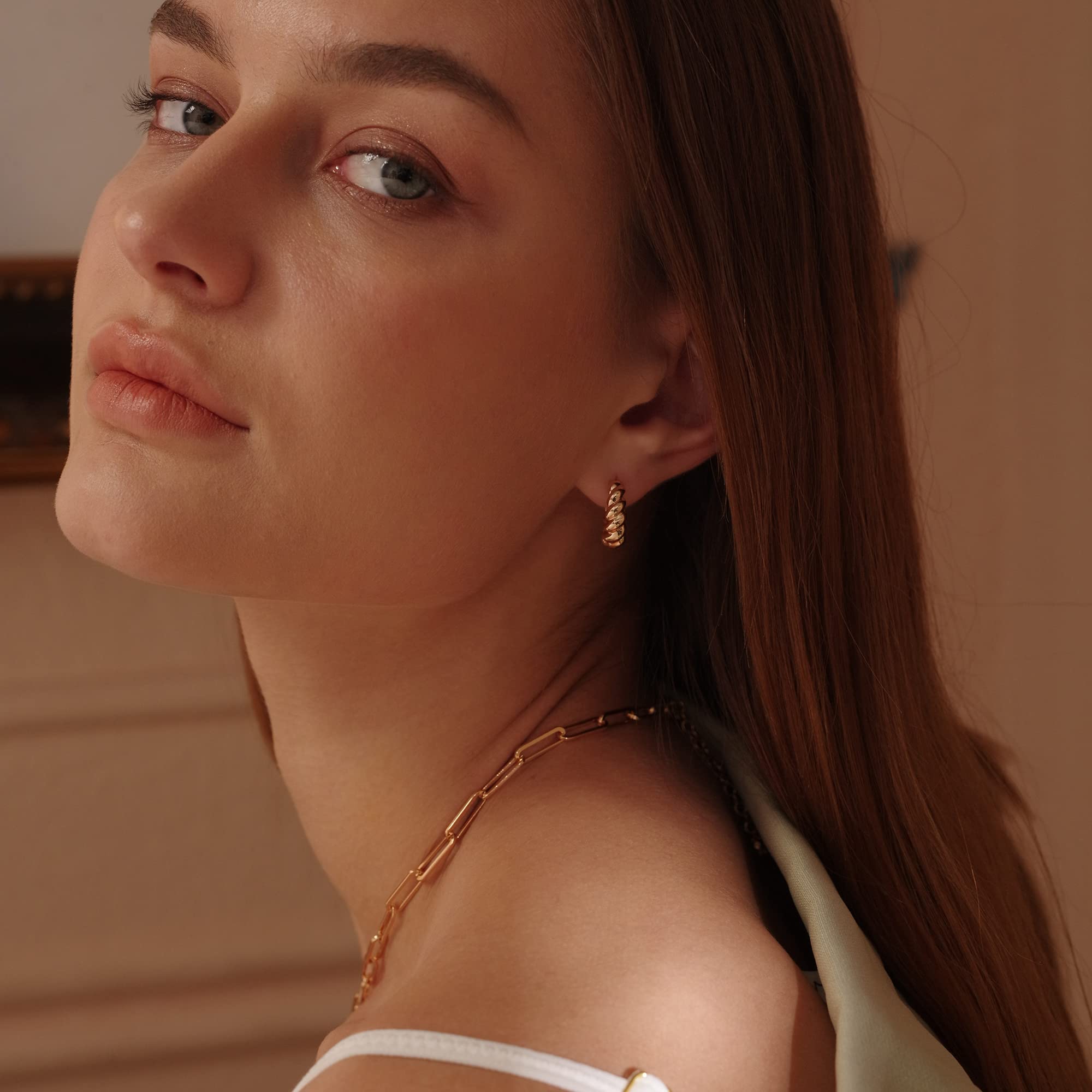 MEVECCO 18K Gold Plated Chunky Huggie Hoop Earrings - Hypoallergenic Handmade Dainty Sleeper Hoops for Women | Perfect for Everyday Wear, Parties & Gifts