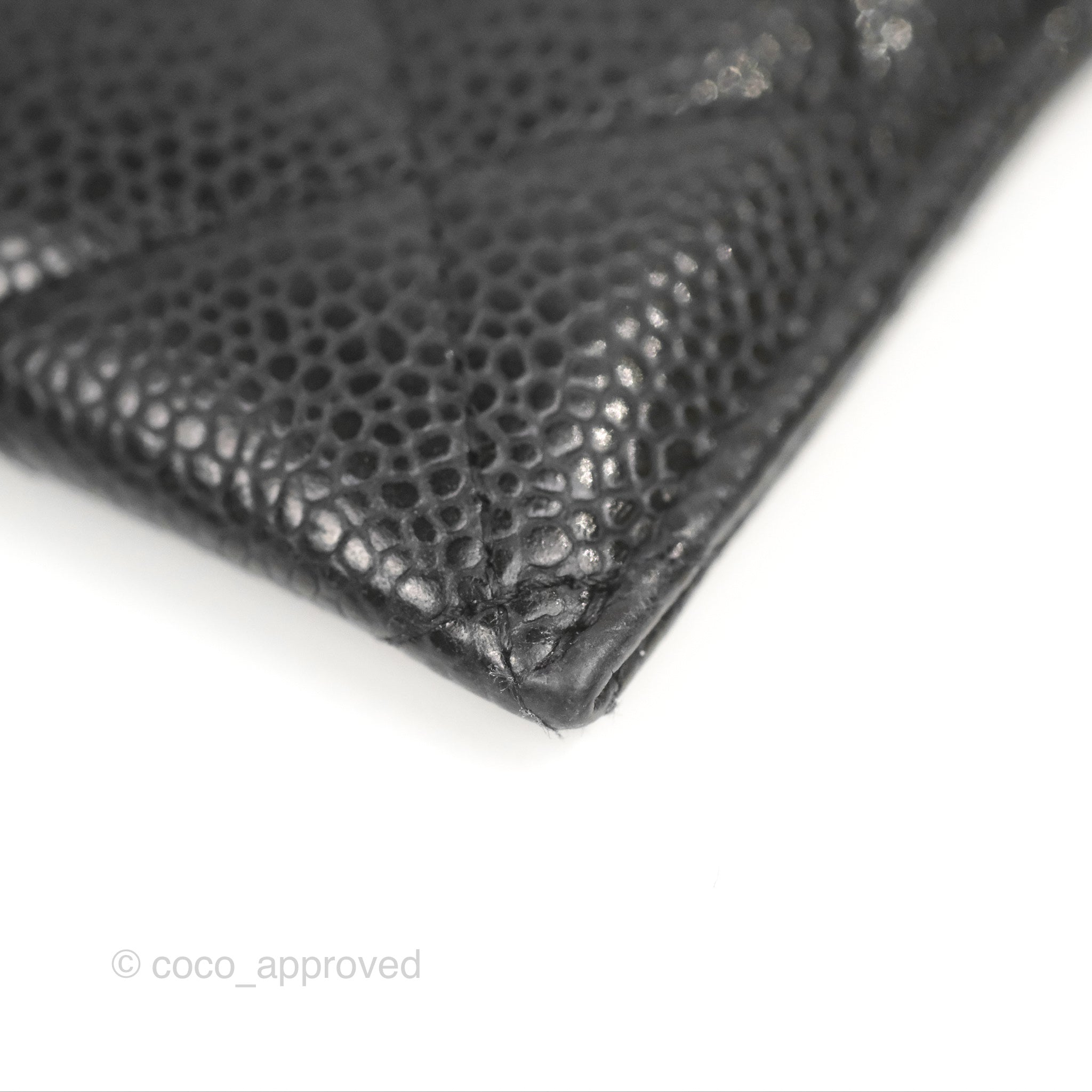 Chanel Classic Flat Card Holder in Black Caviar Leather with Gold Hardware - Perfect for Everyday Use & Luxury Gift Giving