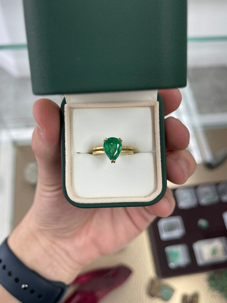2.90ct 18K Gold Emerald Pear Cut Ring - Medium Dark Yellowish Green Solitaire with Double Claw Prong Setting & Split Shank | Perfect for Engagement, Anniversary & Special Occasion Gifts