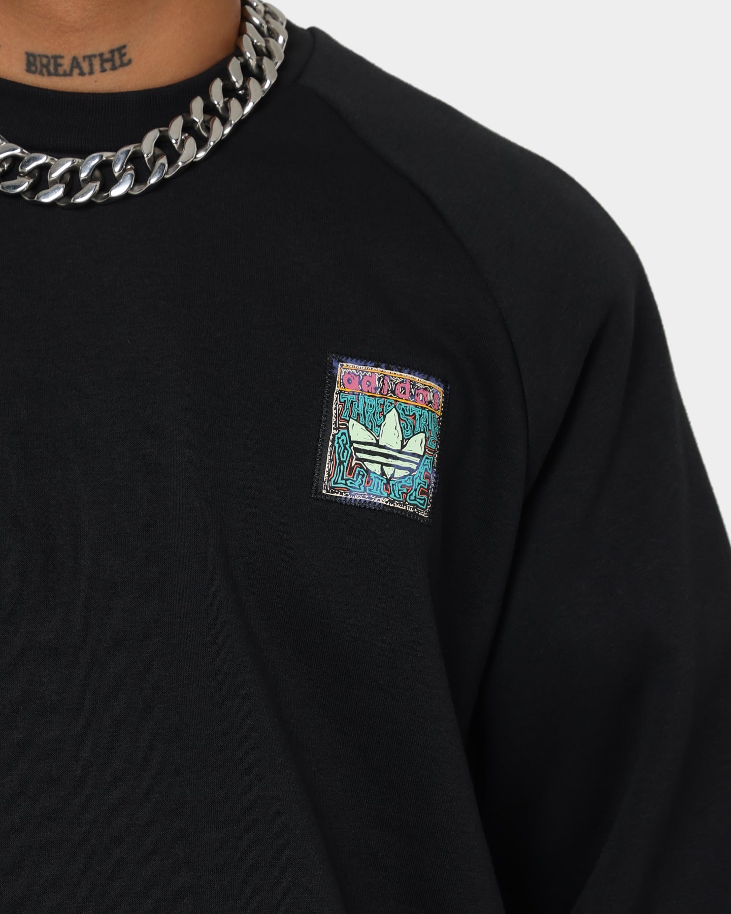 Adidas Originals Men's Black Sweatshirt | Casual Pullover Hoodie for Streetwear & Gym | Perfect for Everyday Wear & Sports
