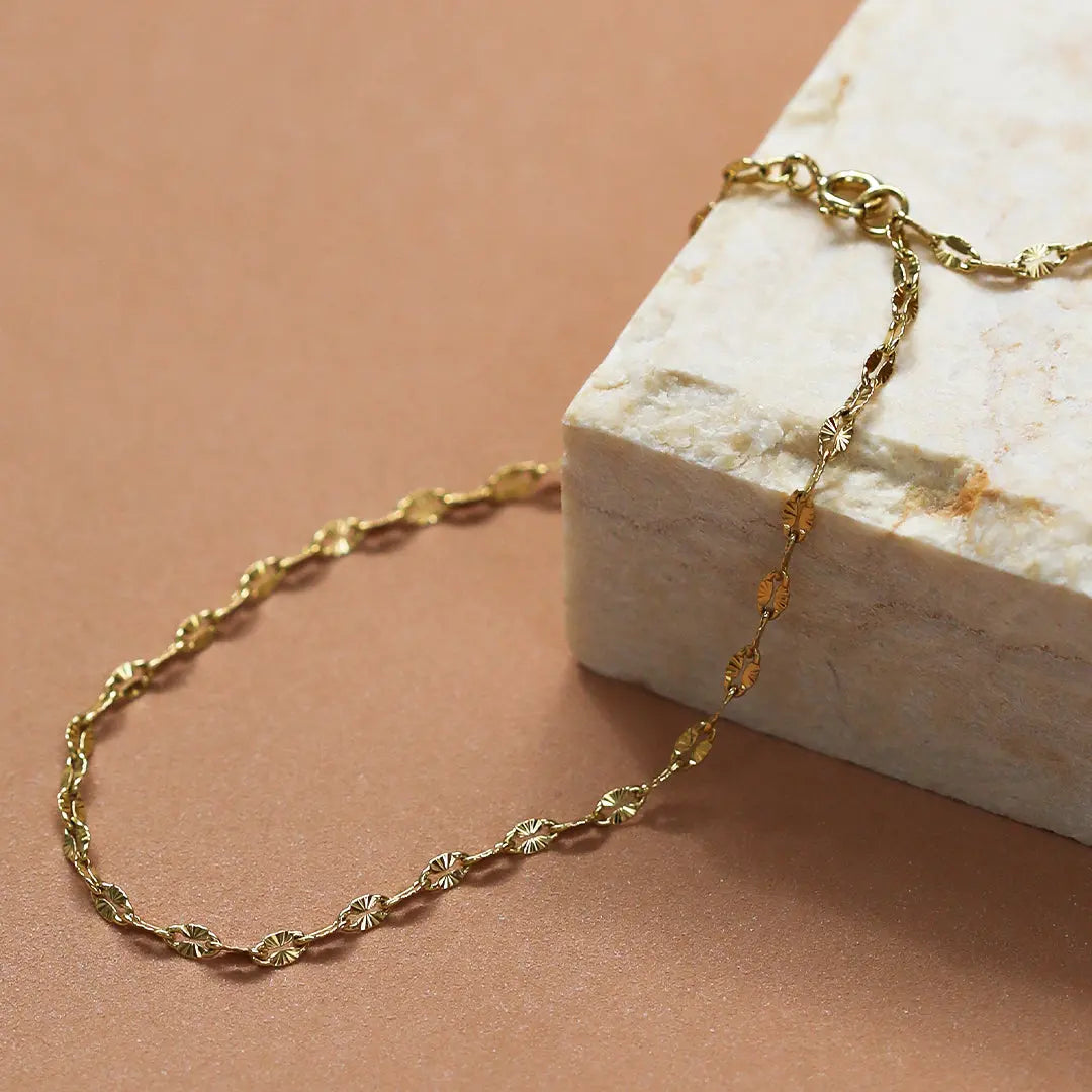 Delilah Anklet - Elegant Adjustable Ankle Bracelet for Women - Perfect for Beach, Summer, and Boho Fashion