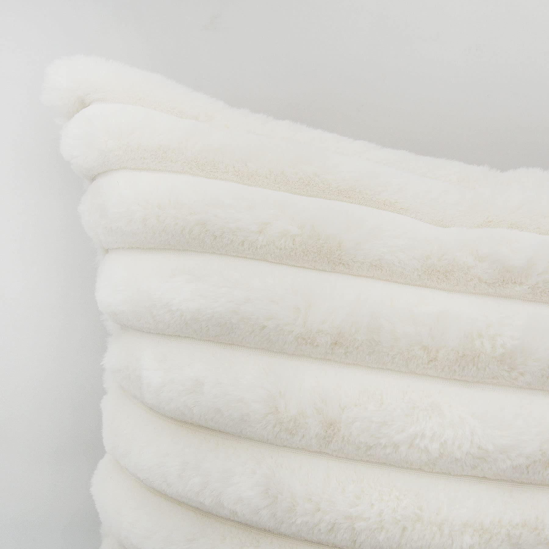 LIGICKY 18x18 Inch White Fluffy Faux Fur Throw Pillow Covers - Soft Double-Sided Striped Decorative Cushion for Couch, Bed, Sofa (Set of 2) - Perfect for Living Room, Bedroom & Home Decor