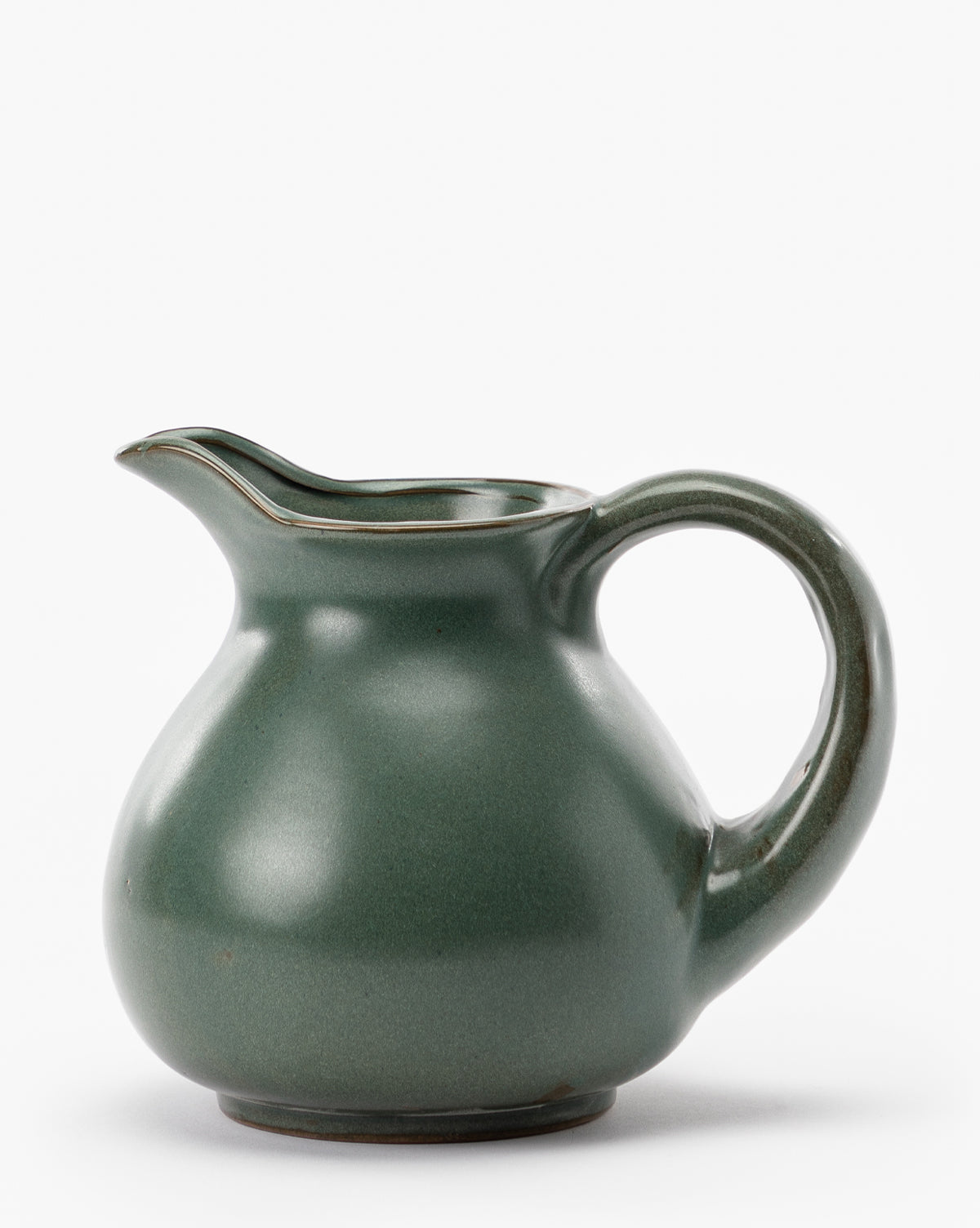 Rayen Stoneware Pitcher - Handcrafted Ceramic Water Pitcher for Kitchen, Dining & Entertaining - Perfect for Iced Tea, Lemonade & Hosting Guests