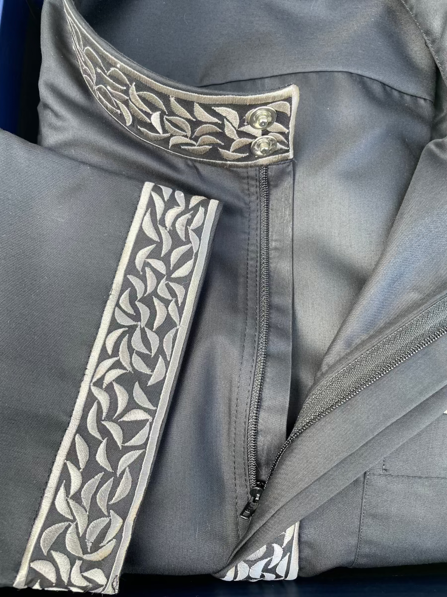 Men's Black Saudi Thobe with Silver Embroidery - Traditional Arabic Islamic Robe for Eid, Wedding & Special Occasions