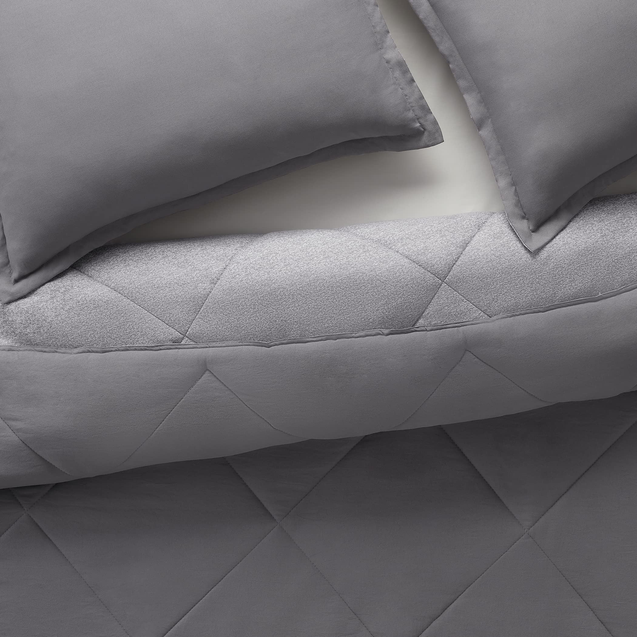 Serta Supersoft Cooling 5-Piece Reversible Comforter Set with Sheets & Pillowcases - All-Season Bedding for Twin/Twin XL - Silver Filigree Design | Perfect for Hot Sleepers & Cozy Bedroom Decor