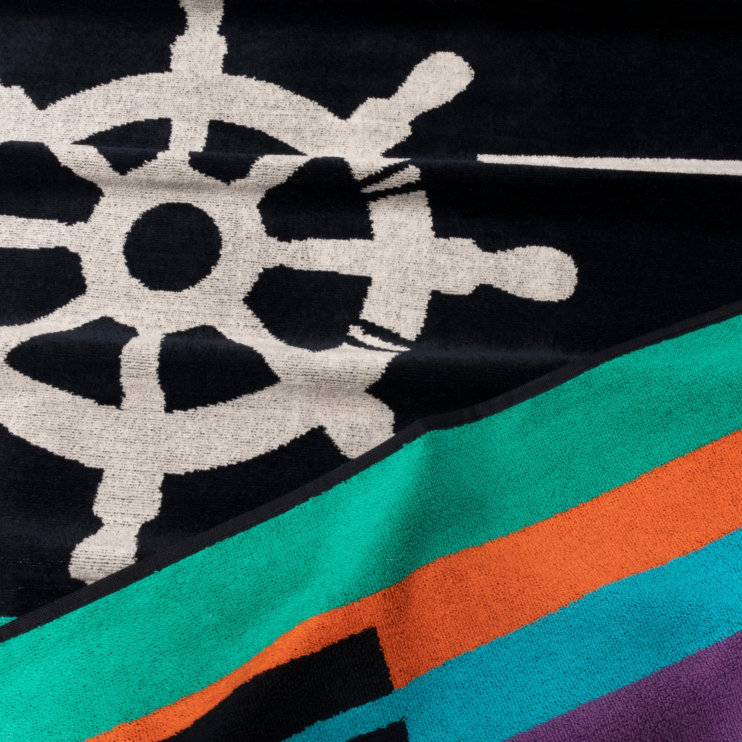 Vintage Style Spinning Wheel Design Extra Large 4-Piece Beach Towel Set - Perfect for Pool, Beach, Picnics & Outdoor Adventures