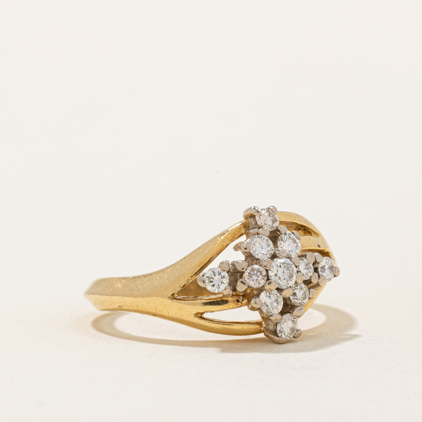 Vintage 1981 Kiev 18k Gold Diamond Cluster Ring - 0.35ctw Diamond Ring - Size 6.5 - Elegant Jewelry for Anniversary, Wedding & Special Occasions