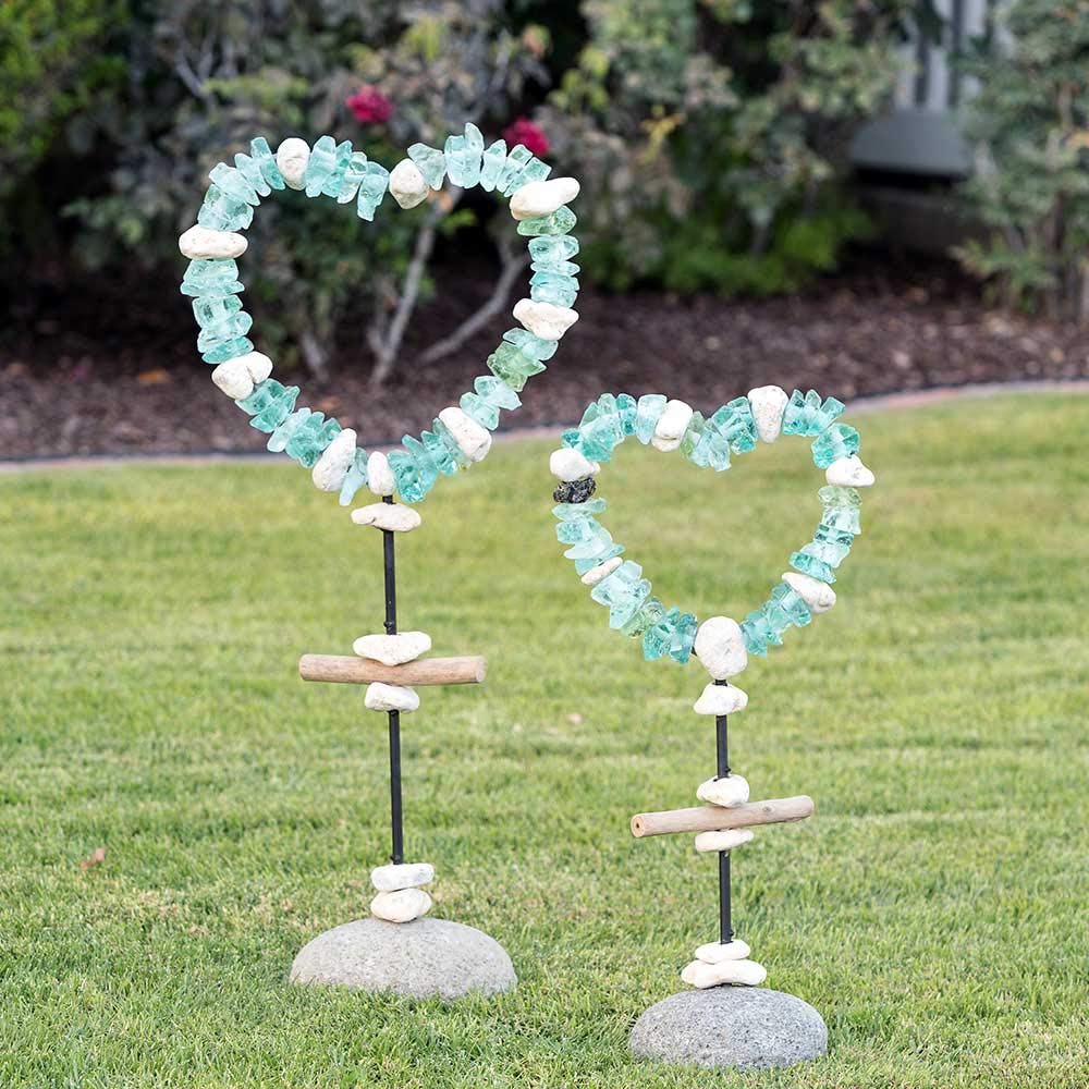 Glass Heart Garden Stand - Small 30 Inch Height - Elegant Outdoor Decor for Patio, Yard, or Wedding Ceremony