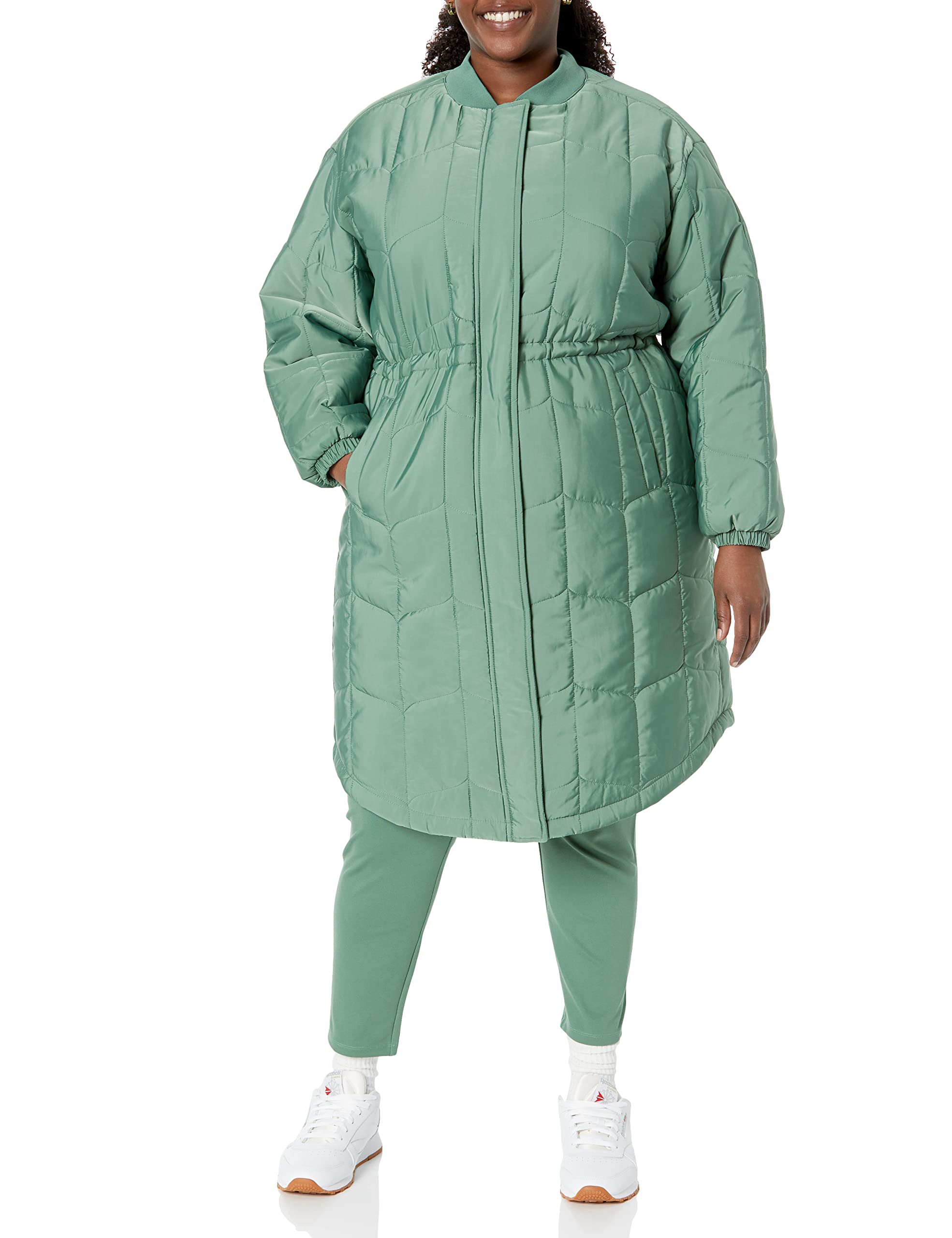 Amazon Essentials Women's Oversized Quilted Winter Coat - Plus Size Warm Puffer Jacket for Cold Weather - Perfect for Outdoor Activities, Commuting & Casual Wear