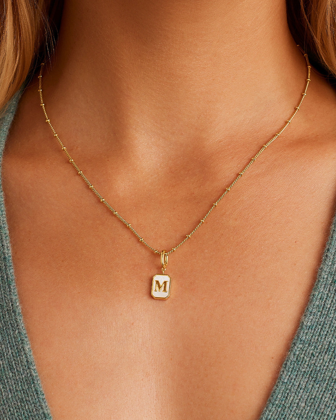 Vintage Alphabet Parker Charm Necklace - Elegant Initial Letter Pendant for Women - Perfect for Gifts, Anniversaries, and Everyday Wear